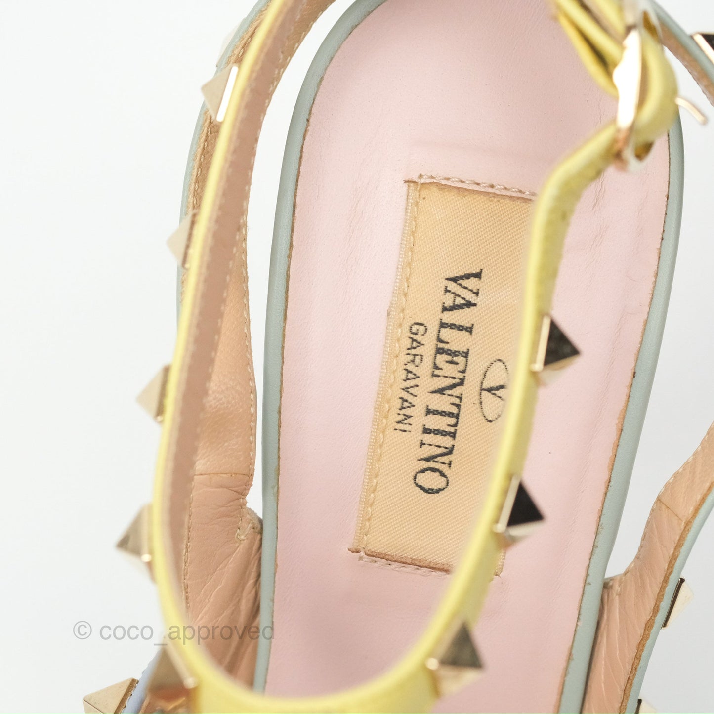 Valentino Garavani Rockstud Leather Slingback Pumps in Watercolor Size 39