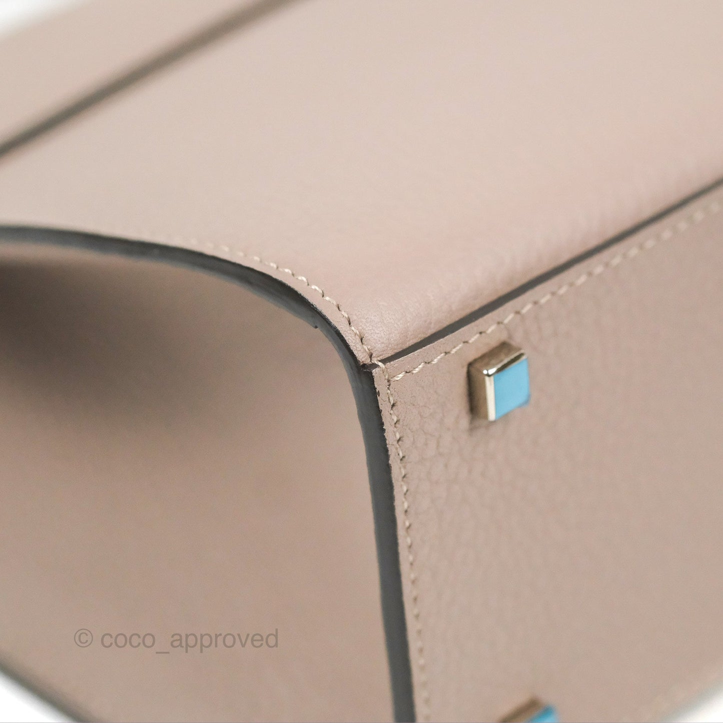 Moynat Réjane PM bag Tourterelle Grained Blush Leather Silver Hardware