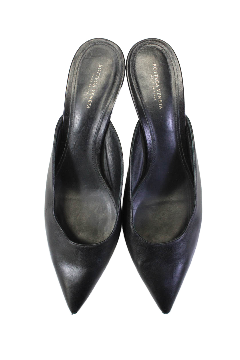 Luxury Bottega Veneta Womens Slip On Low Stiletto Heels Leather Black