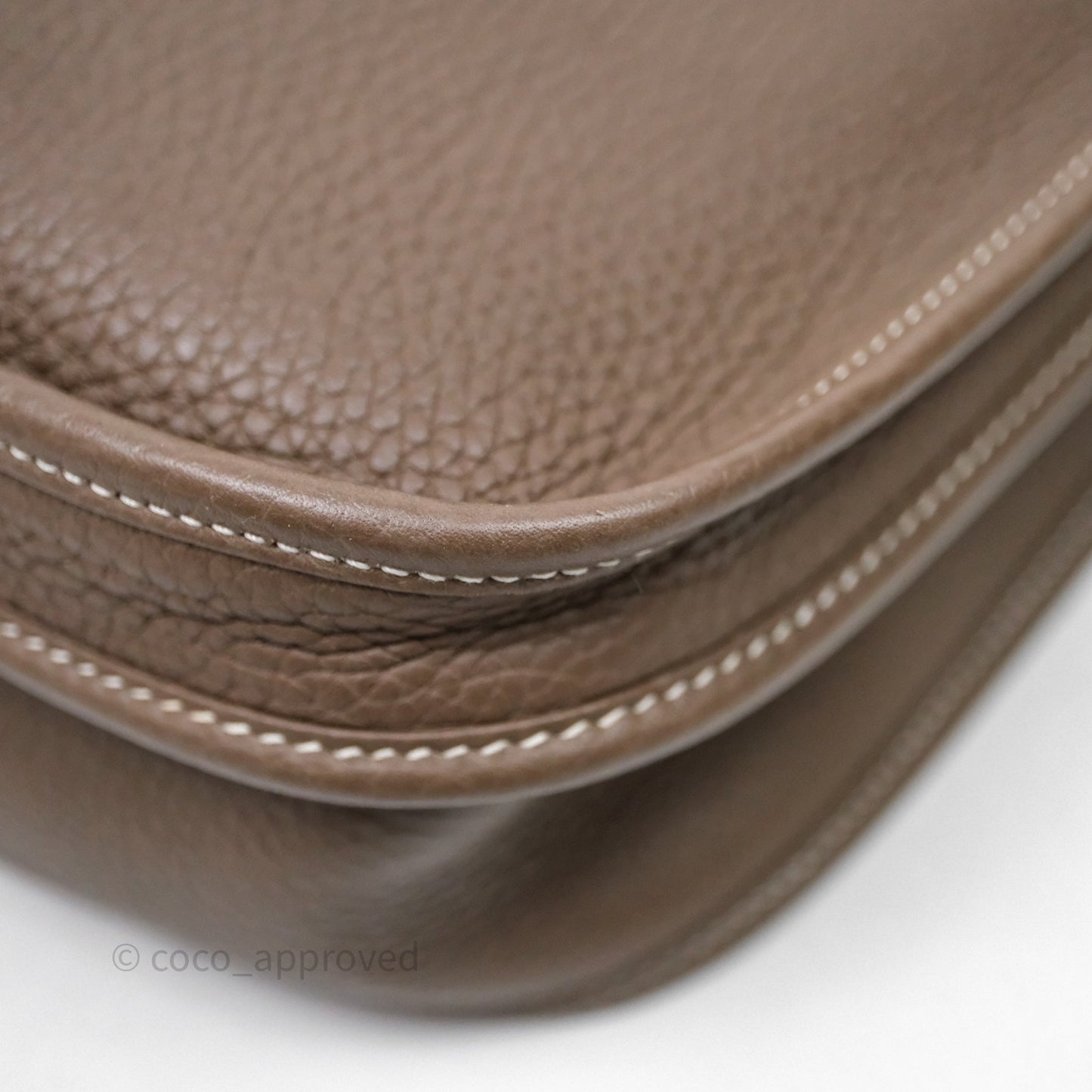 Hermes Evelyne III 29 Etoupe 18 Taurillon Clemence Gold Hardware