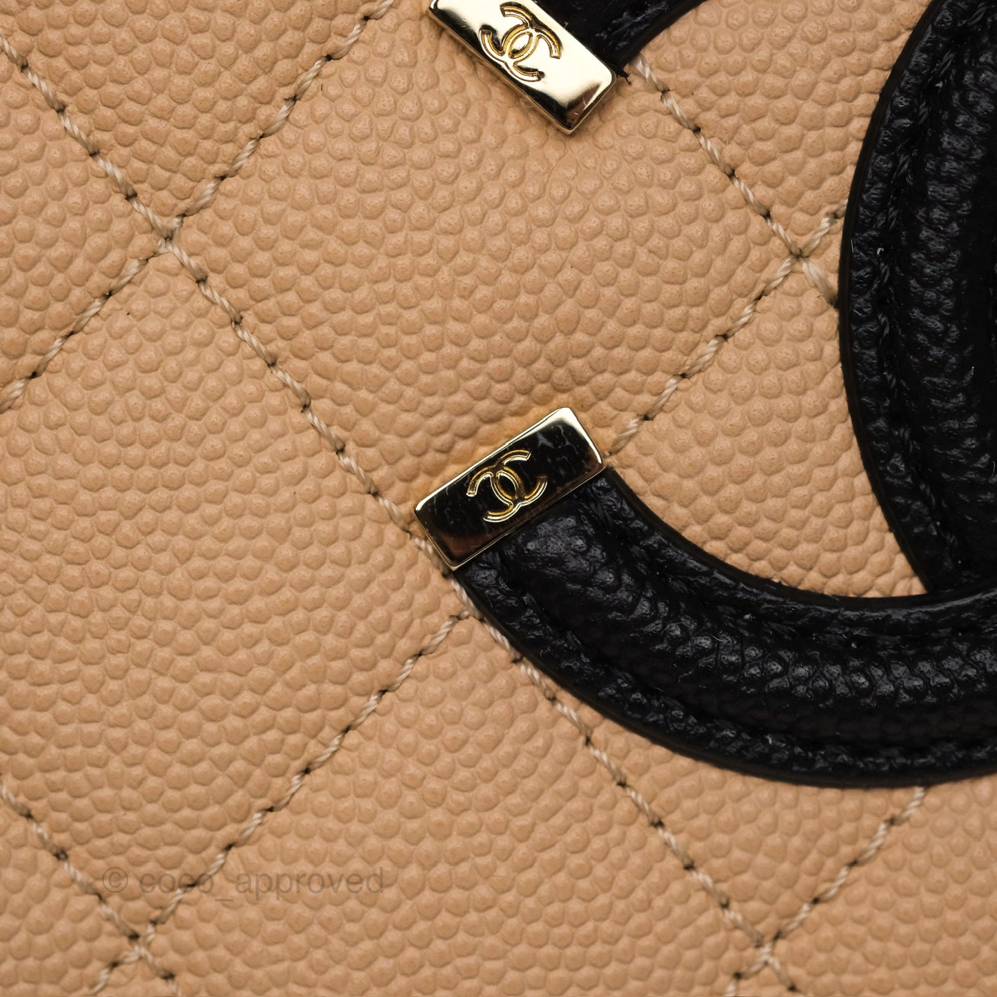 Chanel Quilted Small CC Filigree Vanity Case Black Beige Caviar Gold Hardware