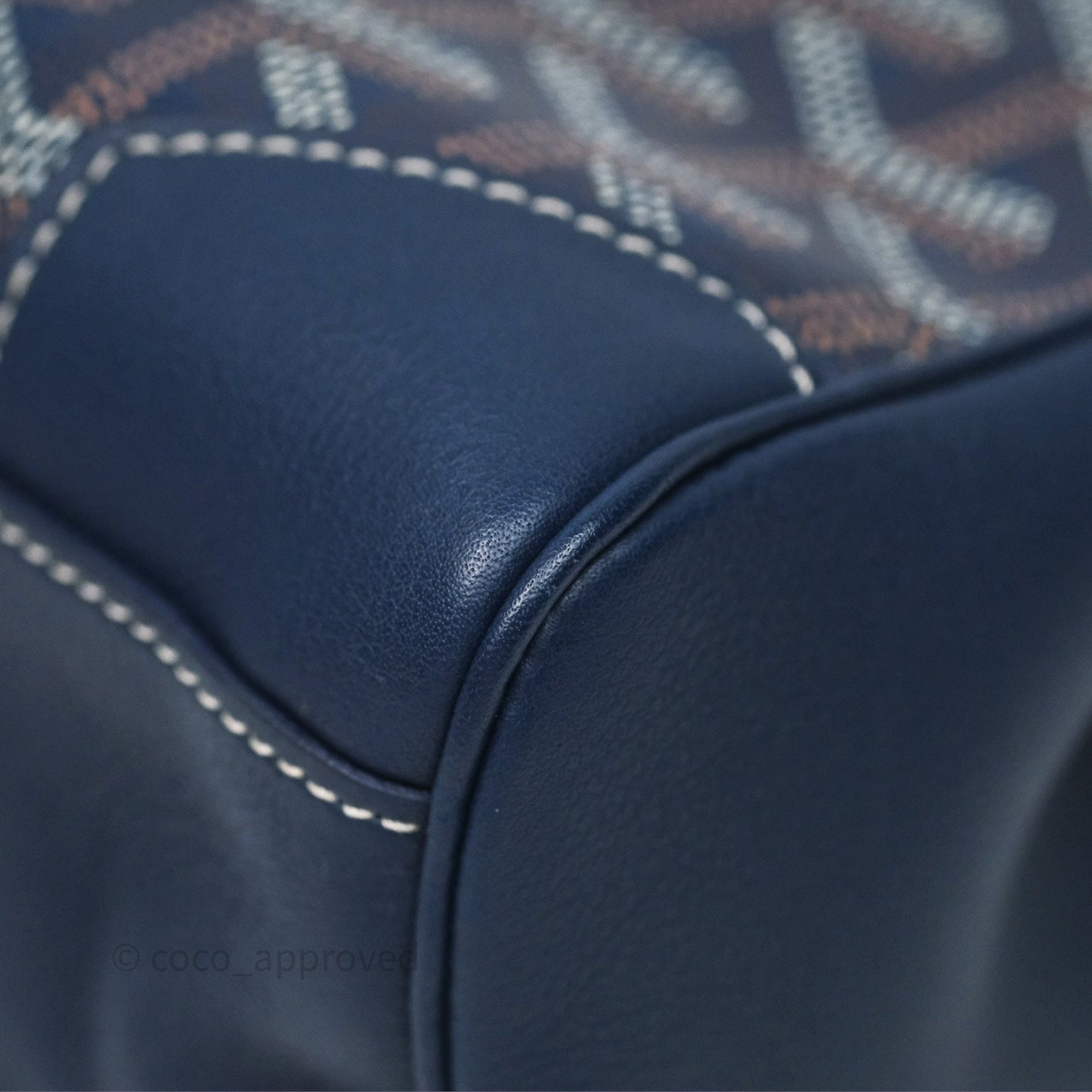 Goyard Saïgon Mini Bag Navy Goyardine Canvas/ Chevroches Calfskin