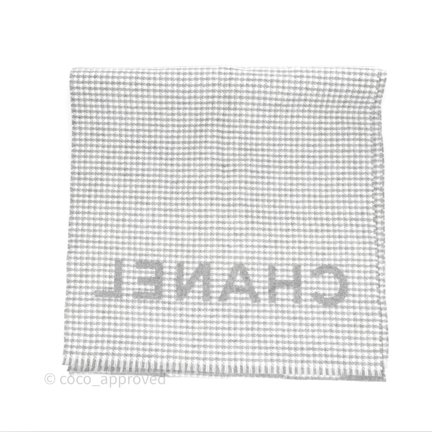 Chanel CC Reversible Cashmere Scarf Grey/ White 23B
