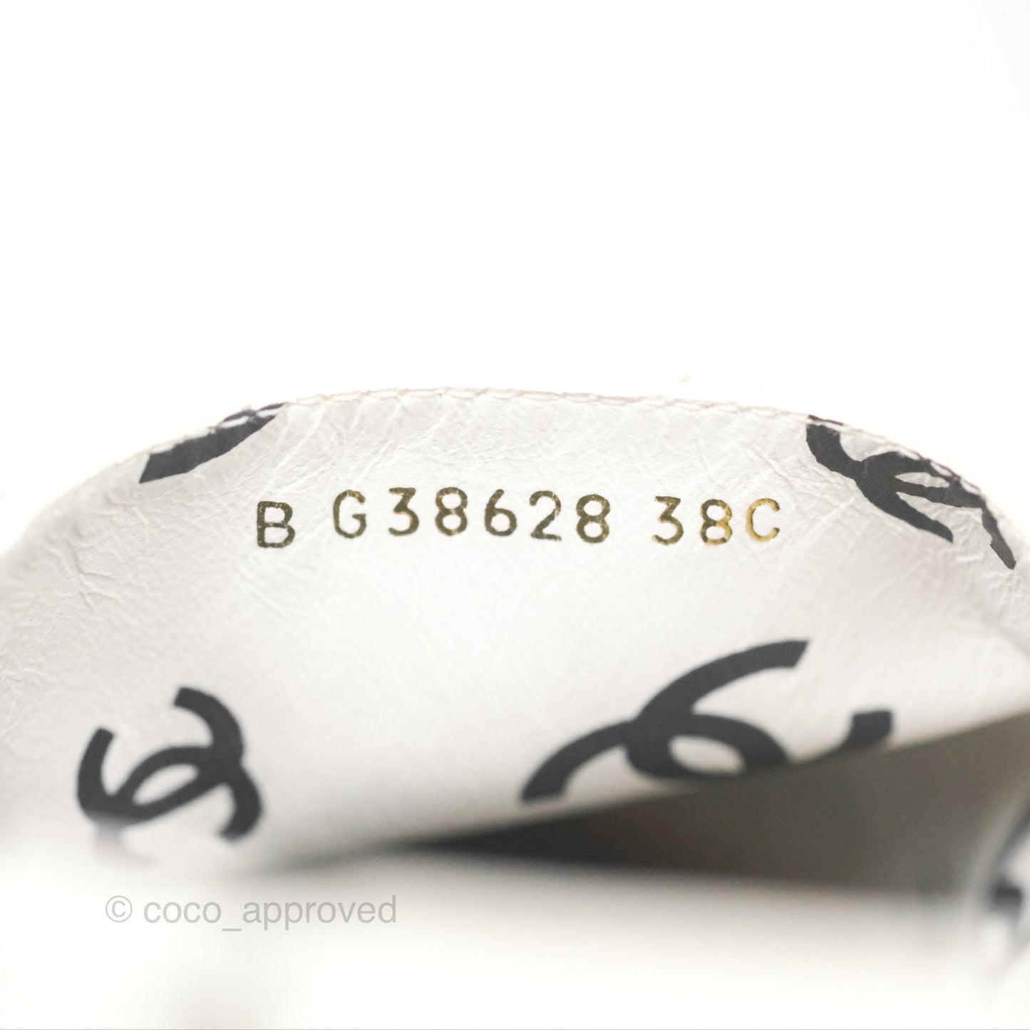 Chanel Printed CC Espadrilles White/Black Lambskin Size 38