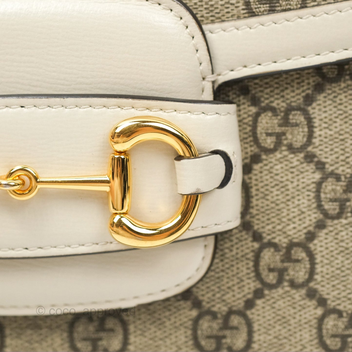 Gucci Horsebit 1955 GG Supreme Canvas White Shoulder Bag Gold Hardware