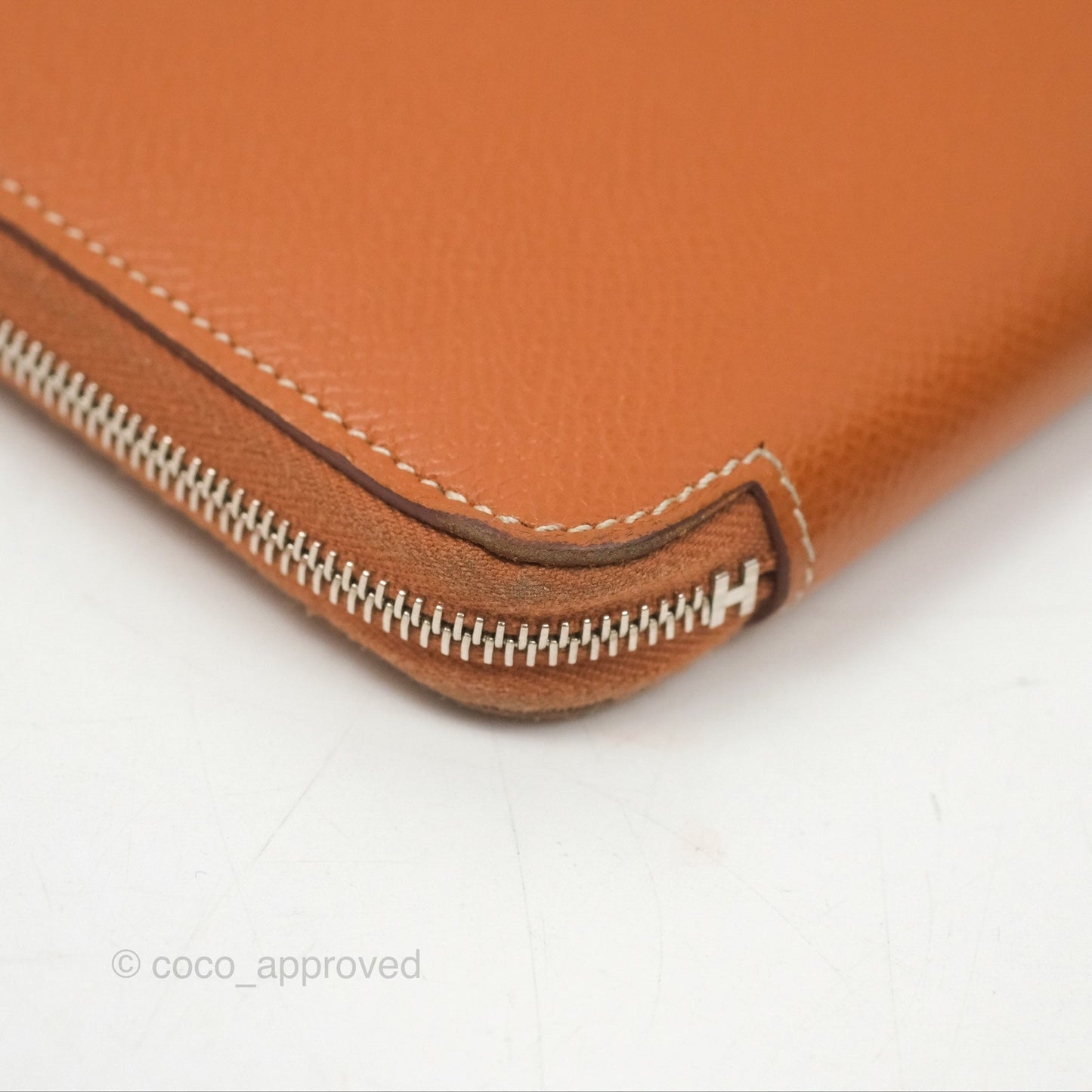 Hermès Silk In Classique Long Wallet Gold Epsom