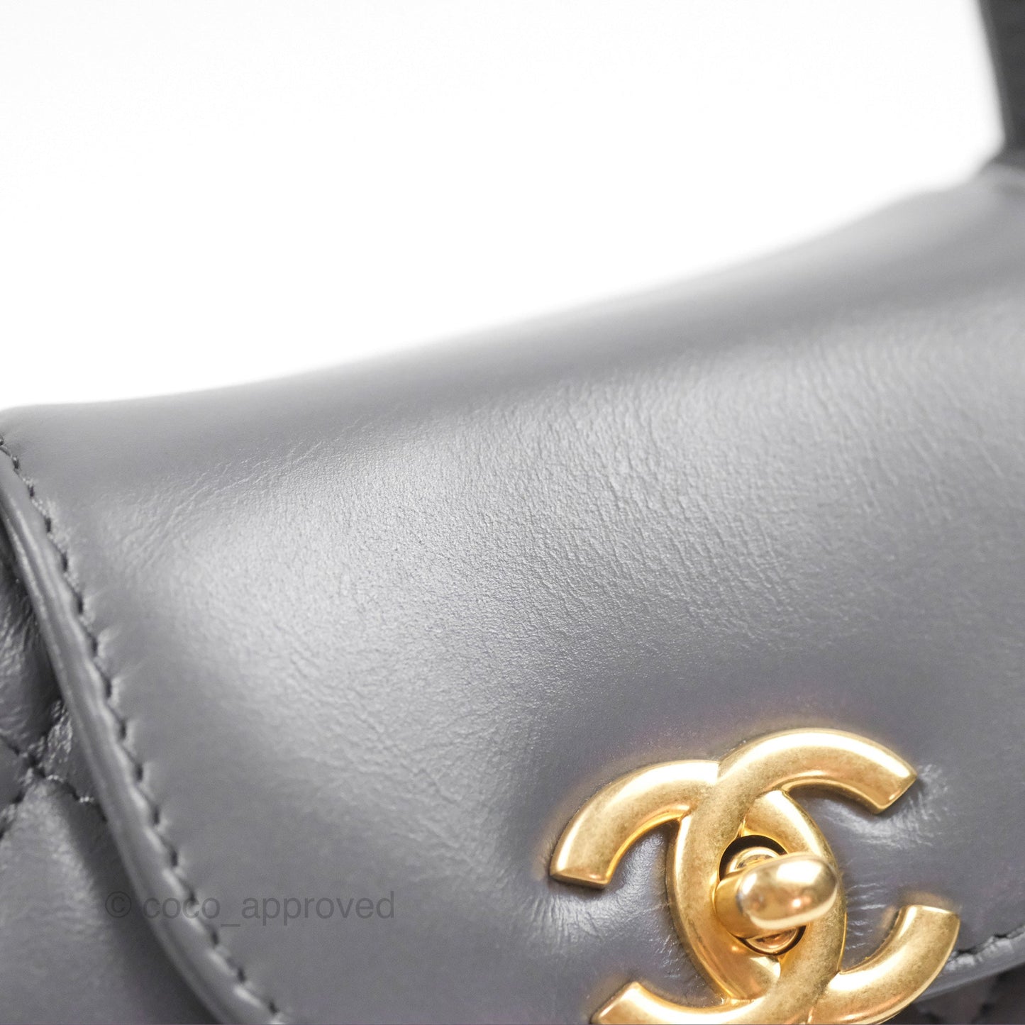 Chanel Kelly Bag Quilted Grey Shiny Calfskin Aged Gold Hardware