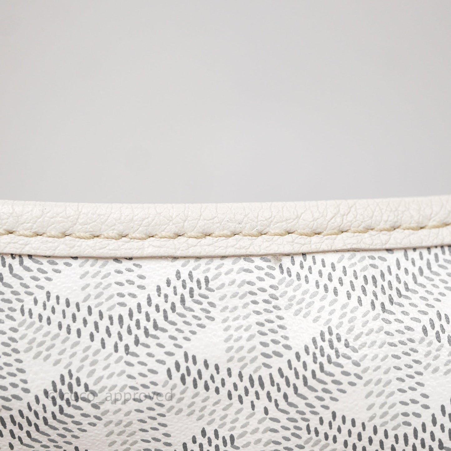 Goyard Bohème Hobo Bag PM White Goyardine Canvas