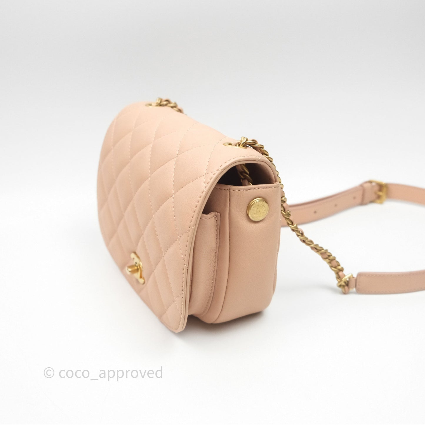 Chanel Messenger Bag Beige Pink Calfskin Aged Gold Hardware