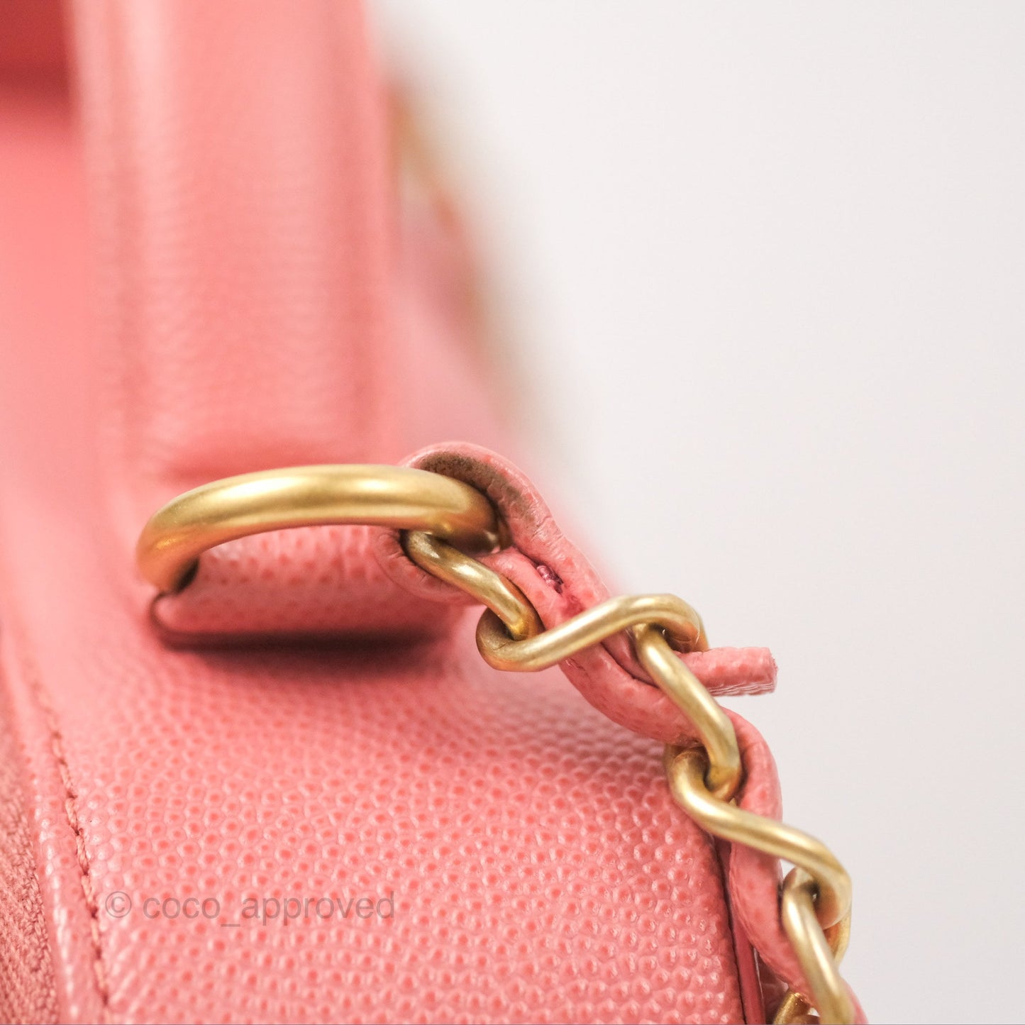 Chanel Quilted Medium CC Filigree Vanity Case Pink Caviar Gold Hardware