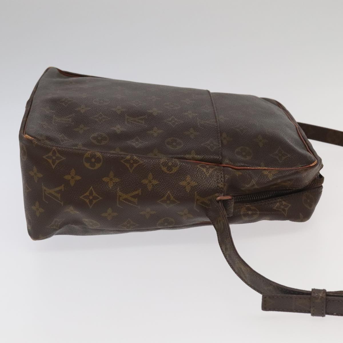 LOUIS VUITTON Monogram Marceau Shoulder Bag No.70 LV 95102