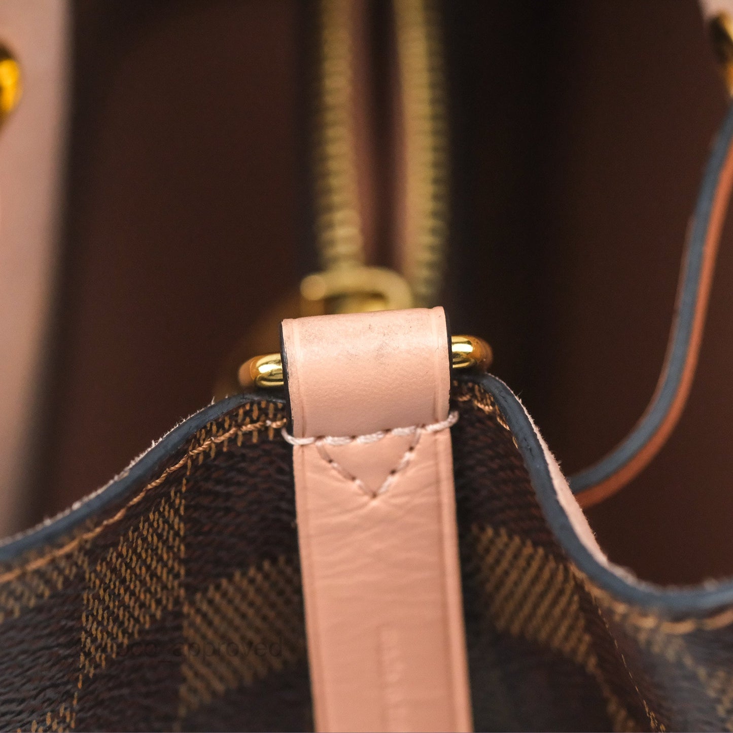 Louis Vuitton Neonoe Bucket Bag MM Monogram Canvas Rose Poudre