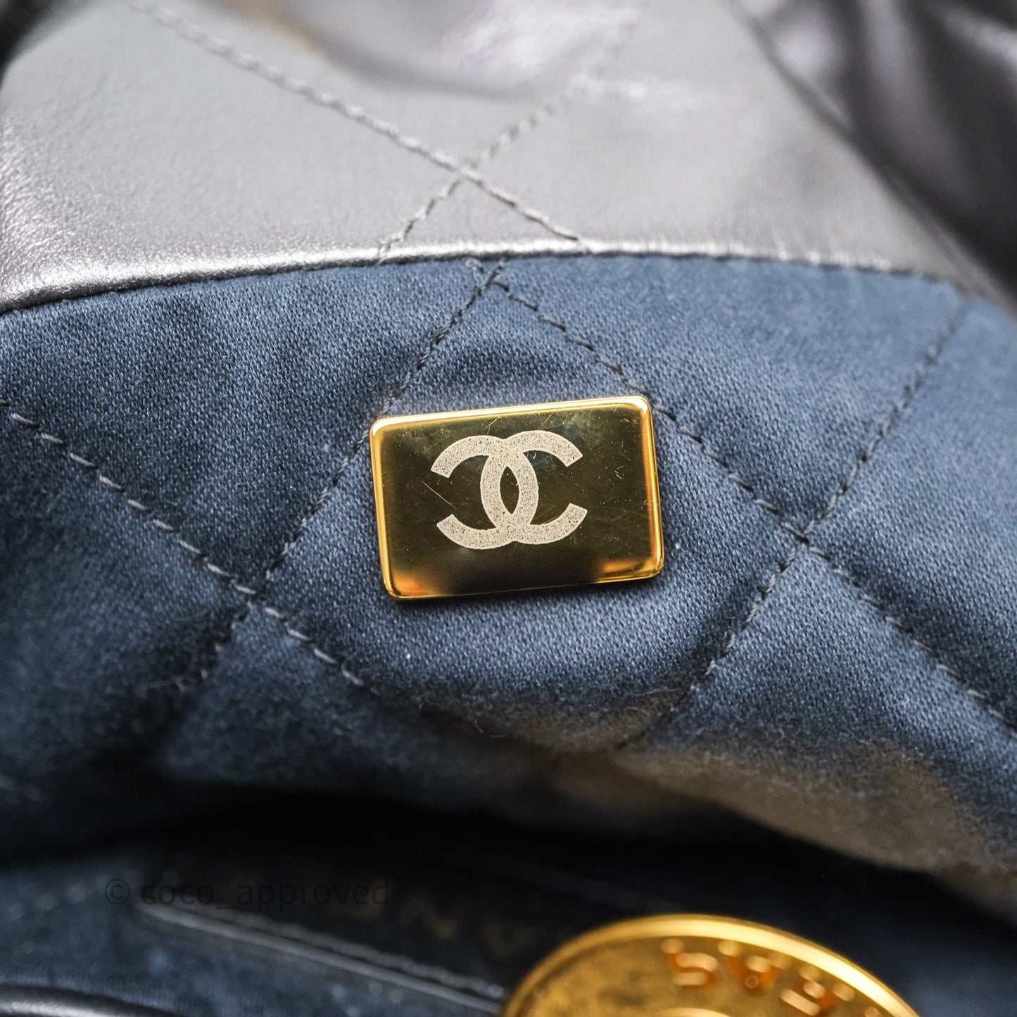 Chanel 22 Bag Medium Dark Grey Calfskin Gold Hardware