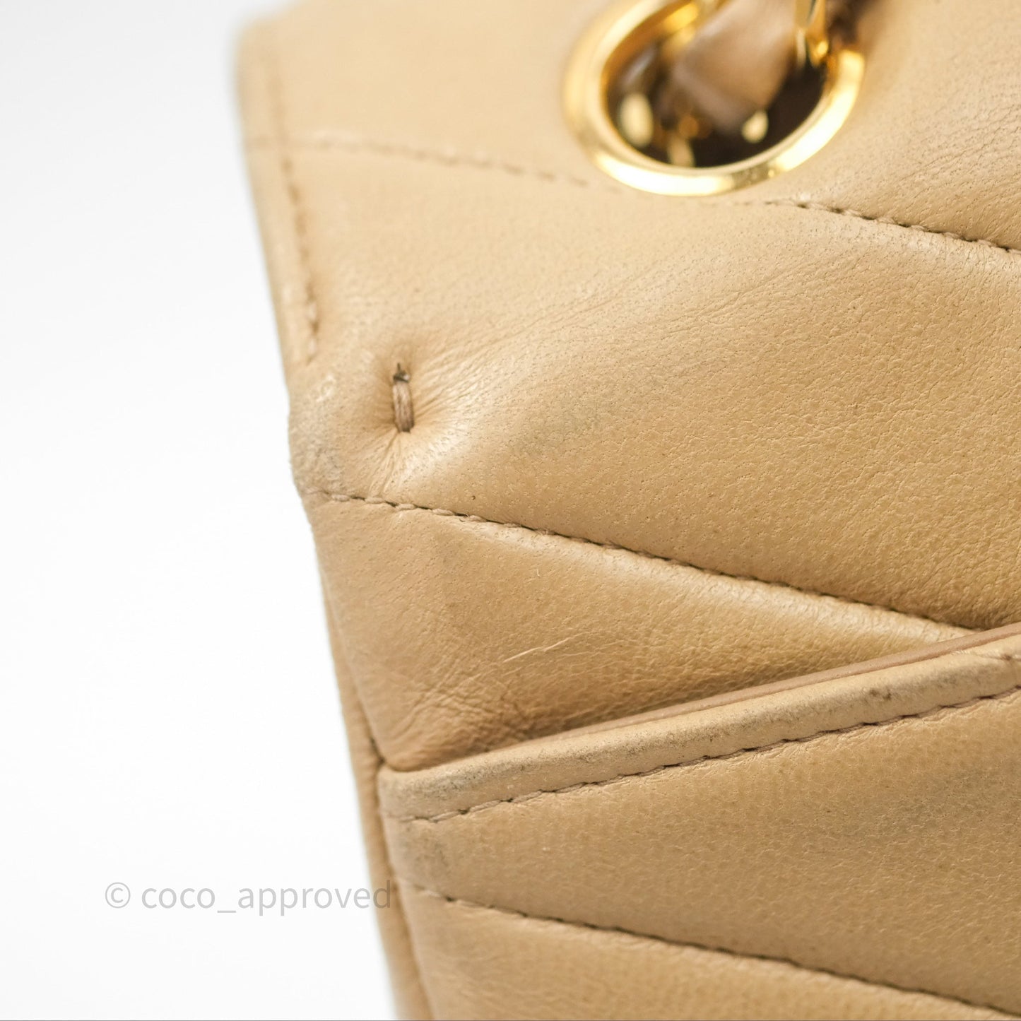 Chanel Vintage Medium Flap Chevron Beige Lambskin 24K Gold Hardware