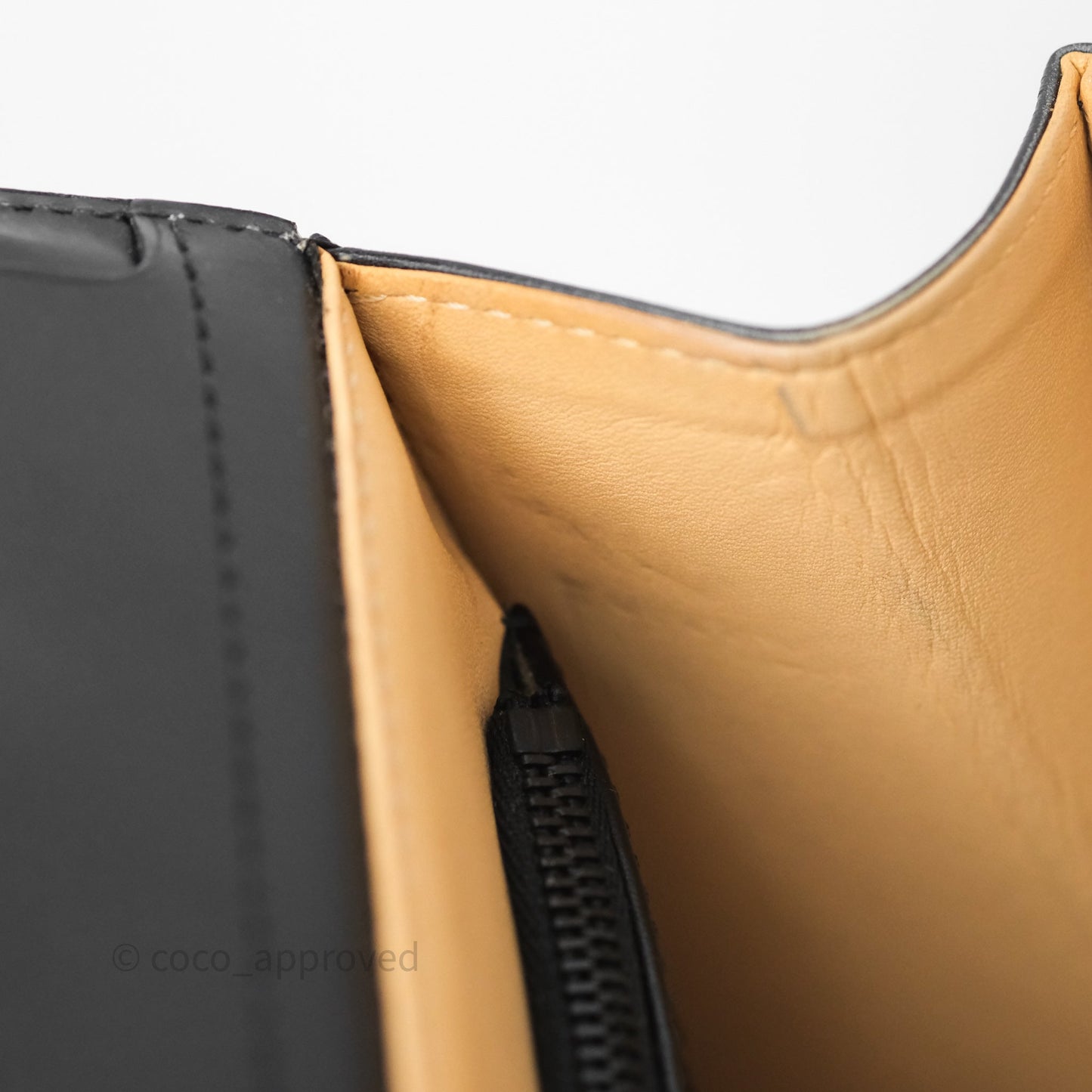Delvaux Brillant L'Humour MM Black Calfskin