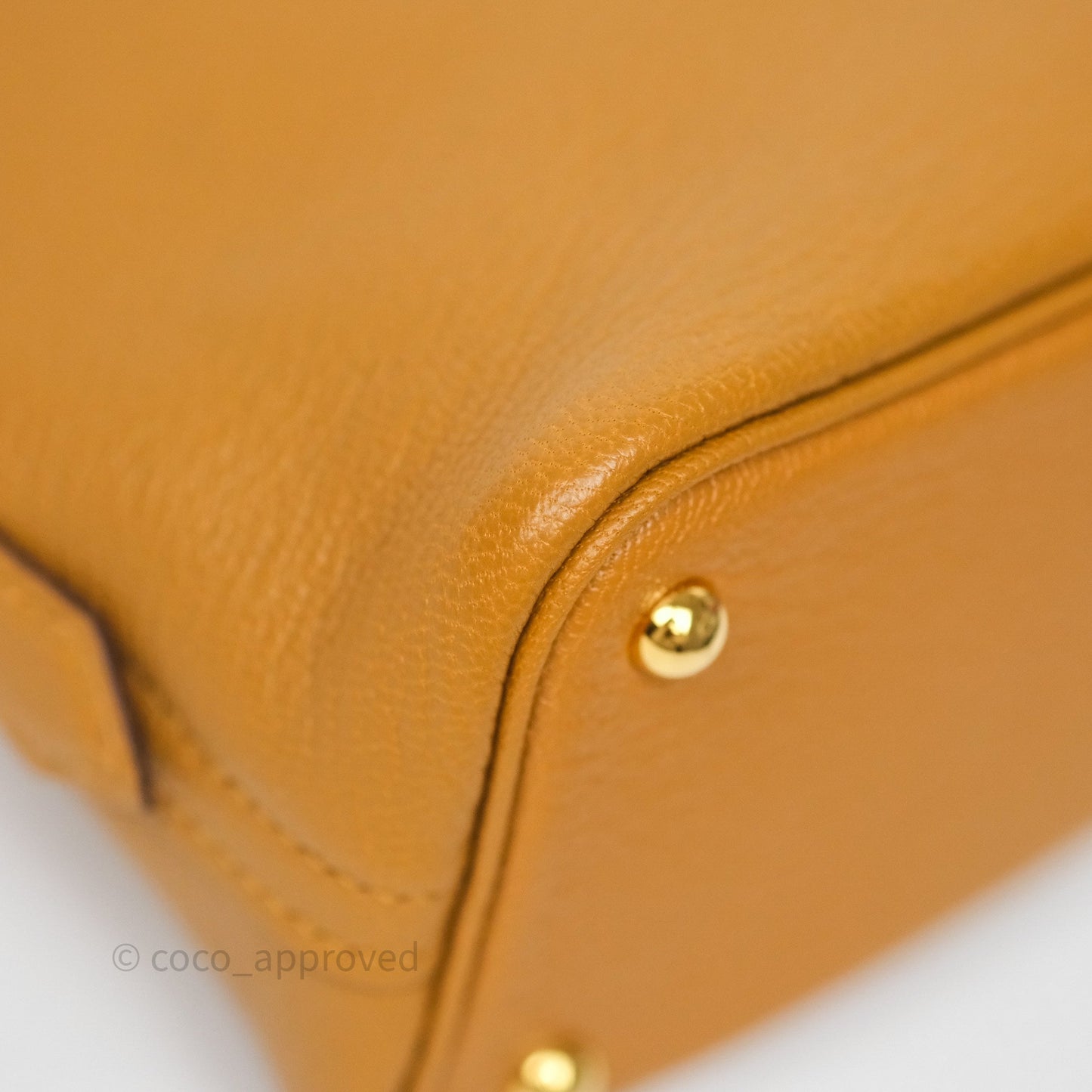 Hermès Bolide Mini 1923 Caramel 28 Chevre Mysore Strap Ficelle/Black Gold Hardware