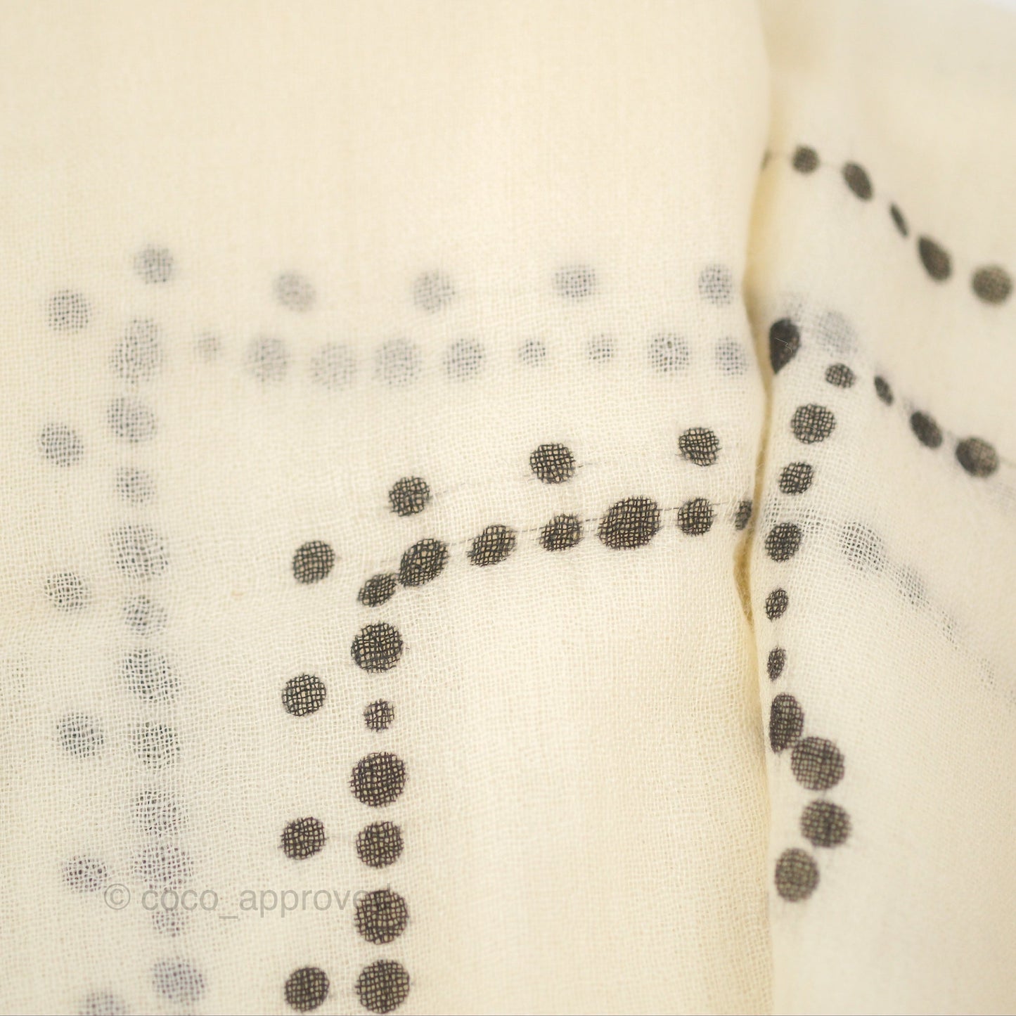 Chanel Cashmere Scarf Ivory/Black