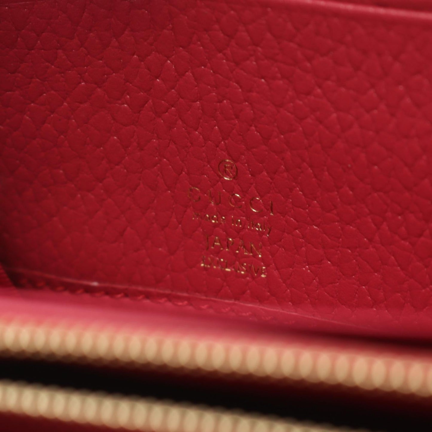 Luxury Gucci Trending 2025 Petite marmont GG Marmont Round zipper long wallet Leather Black