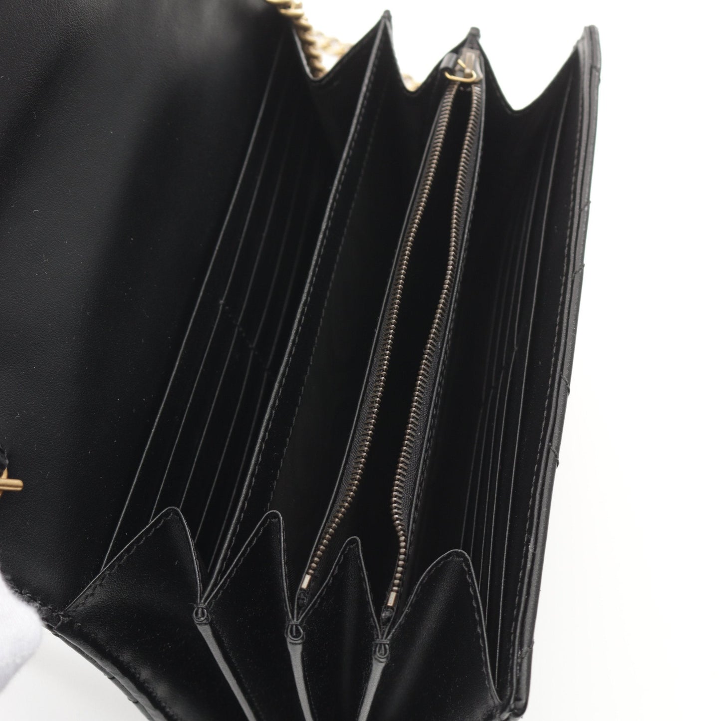 Luxury Gucci Trending 2025 GG Marmont Chain wallet Leather Black