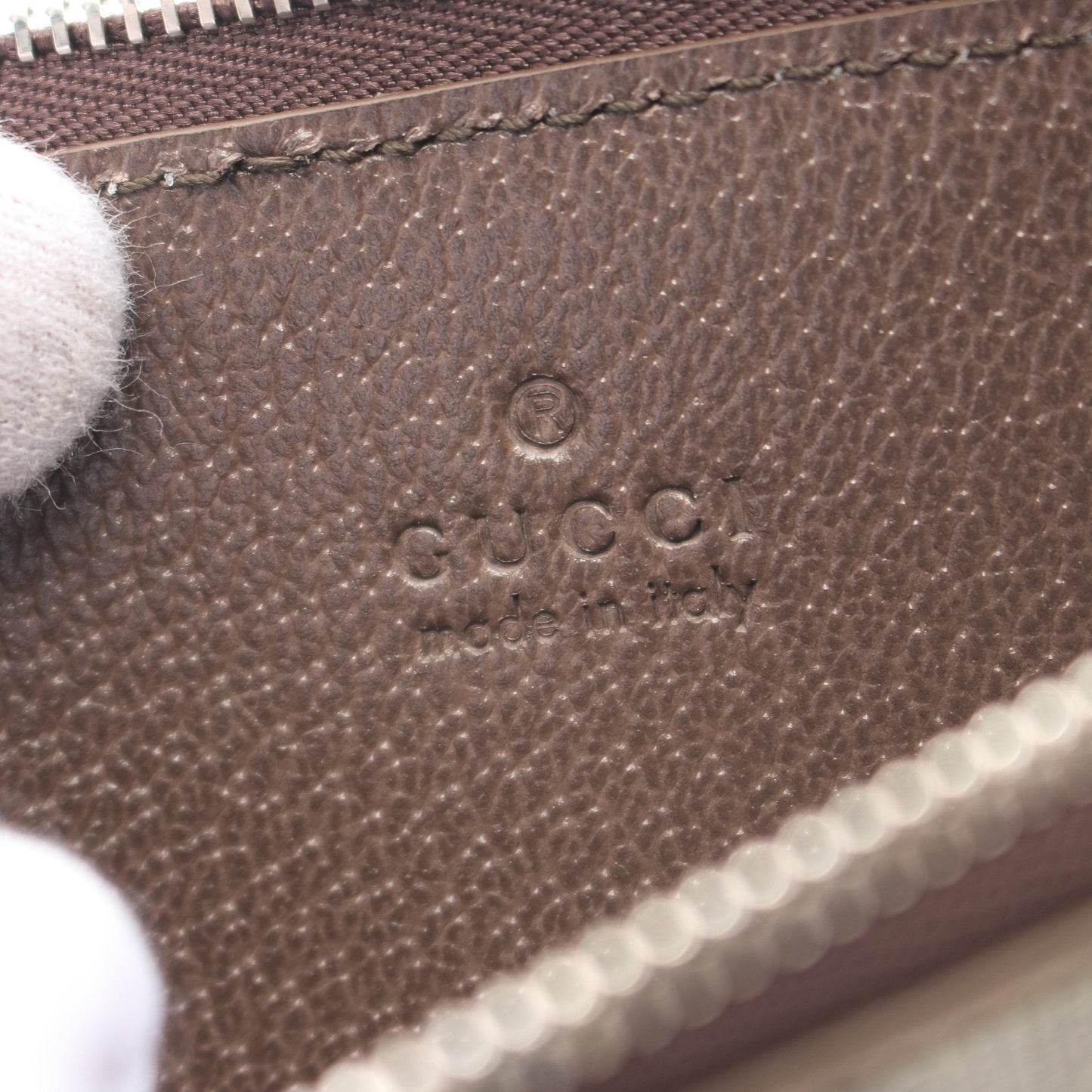 Luxury Gucci Trending 2025 GG With details GG Supreme Card case Coin purse PVC Leather Beige Brown