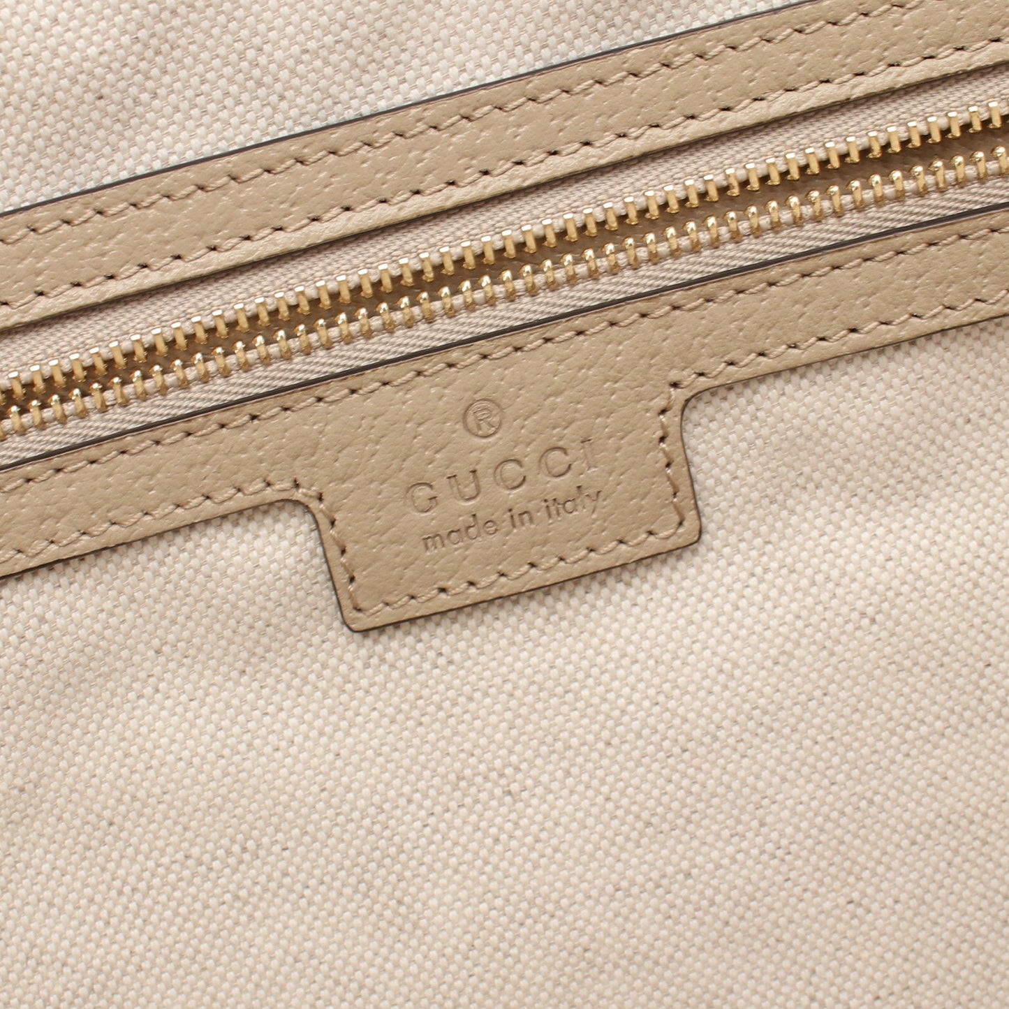 Luxury Gucci Trending 2025 Medium tote Shoulder bag Tote bag PVC Leather Light beige Gray beige Multicolor