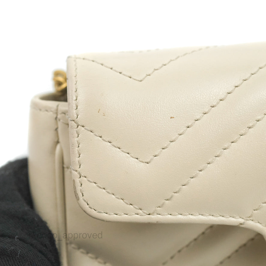 Gucci GG Marmont Matelassé Leather Super Mini Bag Ivory