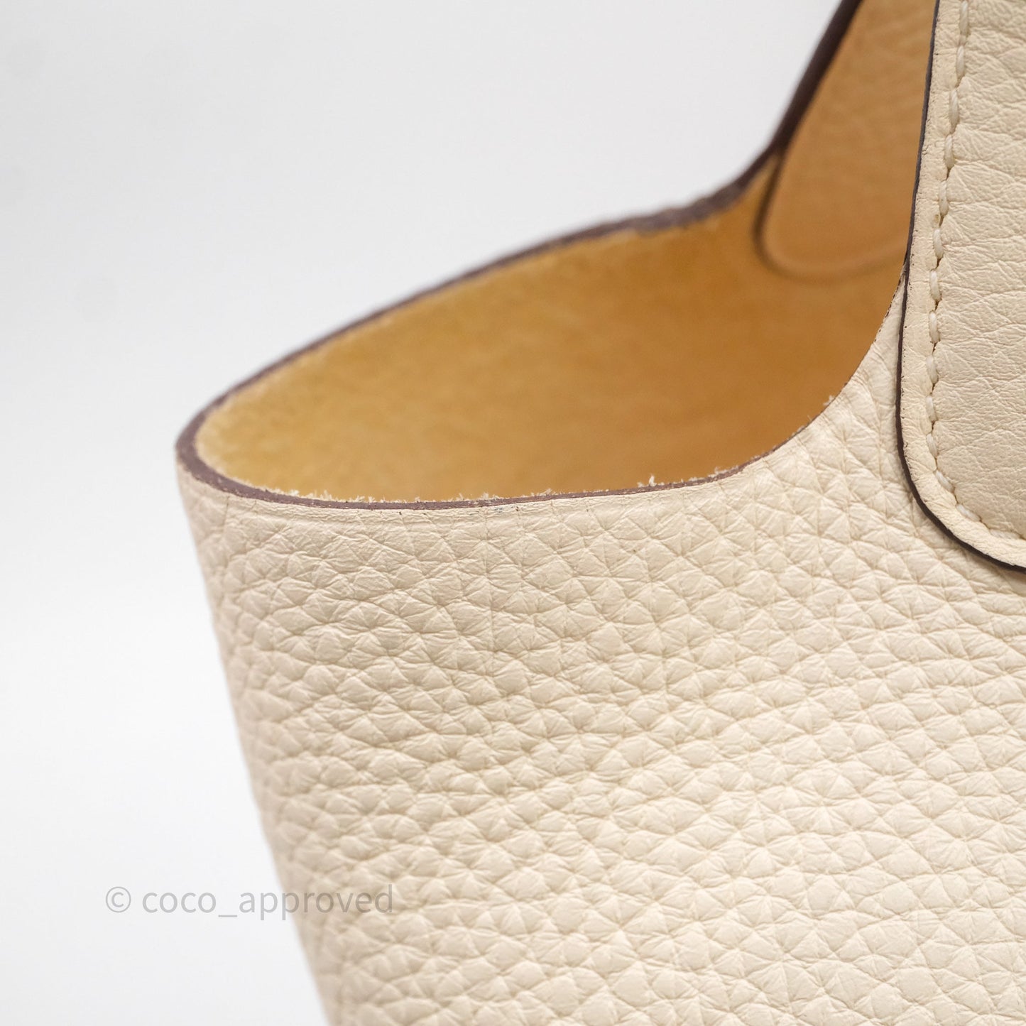Hermès Picotin 22 Nata I2 Clemence Gold Hardware