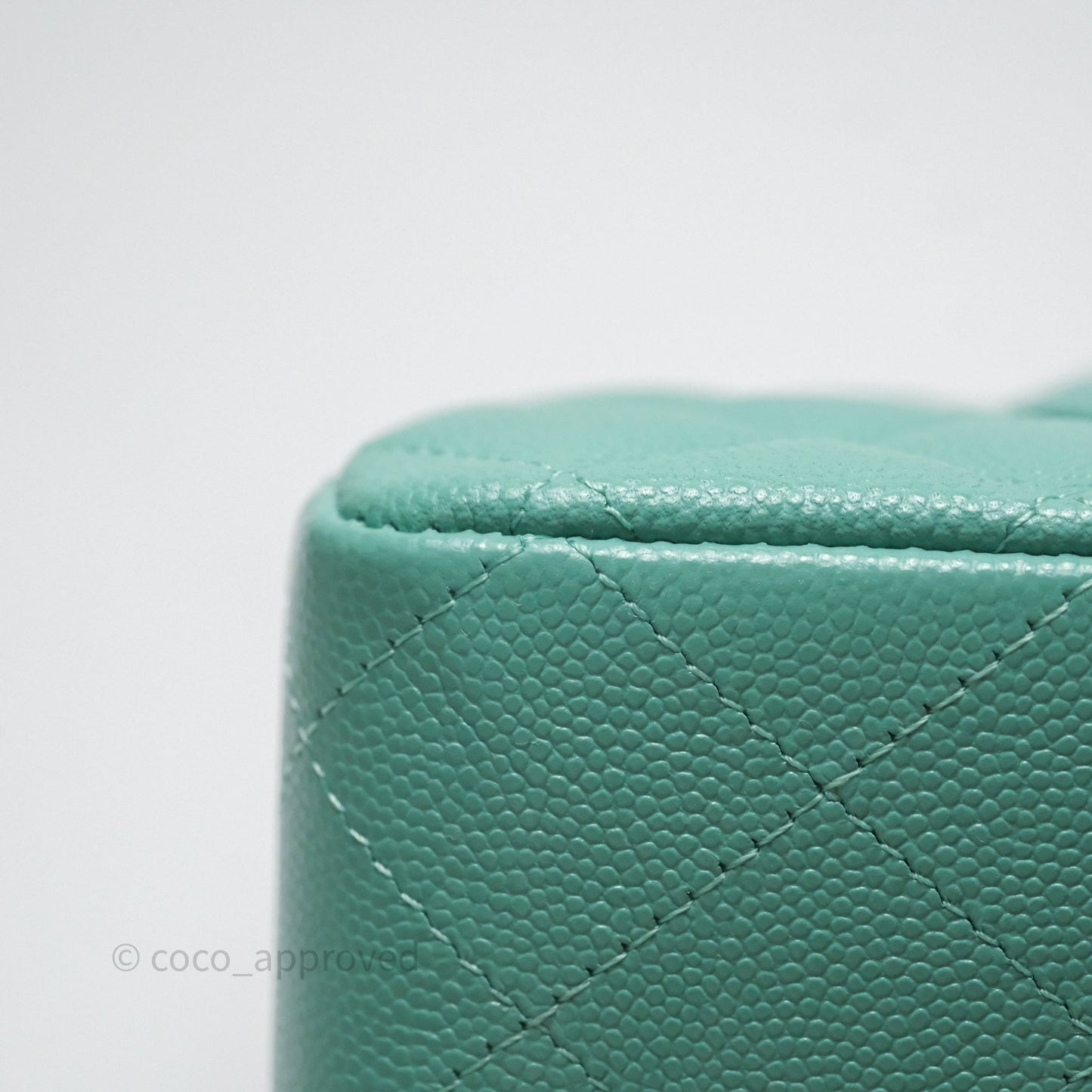 Chanel Classic M/L Medium Flap Quilted Tiffany Green Caviar Gold Hardware
