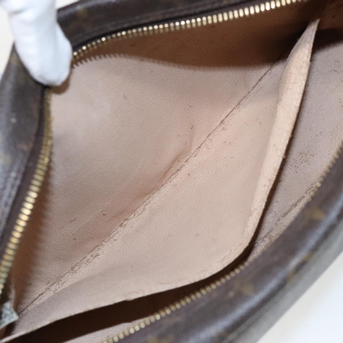 LOUIS VUITTON Monogram Trousse Toilette 28 Clutch Bag M47522 LV 95761