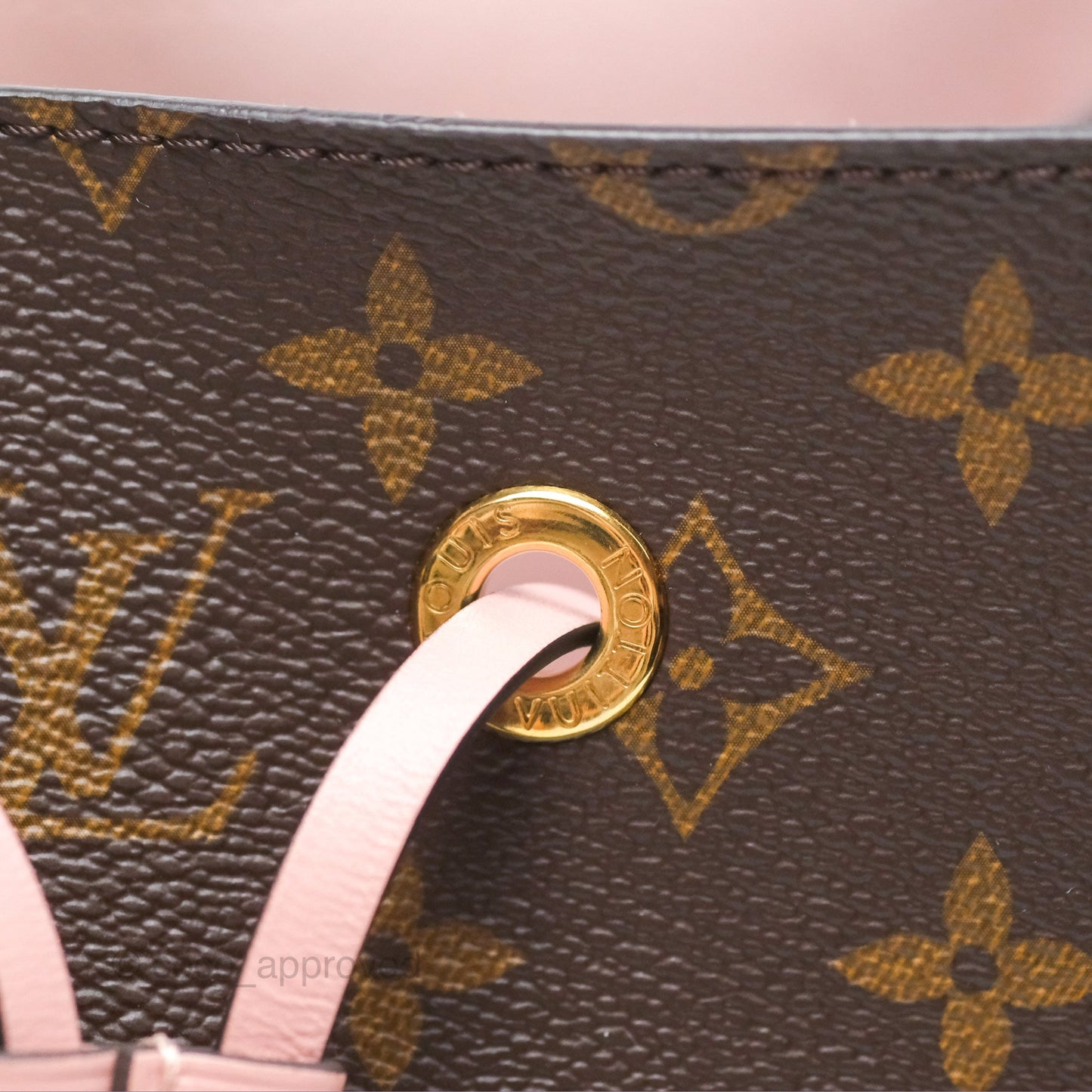 Louis Vuitton Neonoe Bucket Bag MM Monogram Canvas Rose Poudre