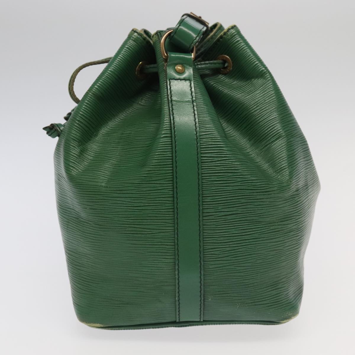 LOUIS VUITTON Epi Petit Noe Shoulder Bag Green M44102 LV 95884
