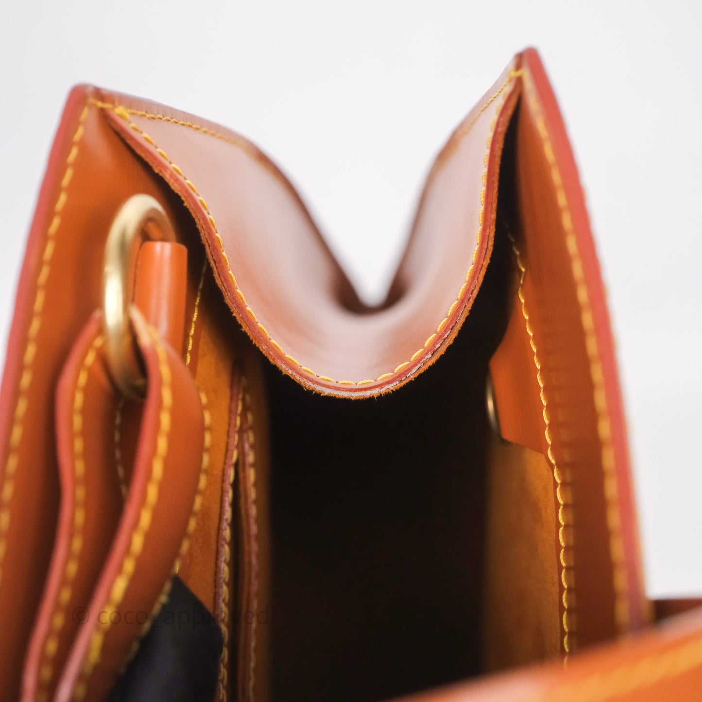 Louis Vuitton Cluny Shoulder Bag Brown Epi
