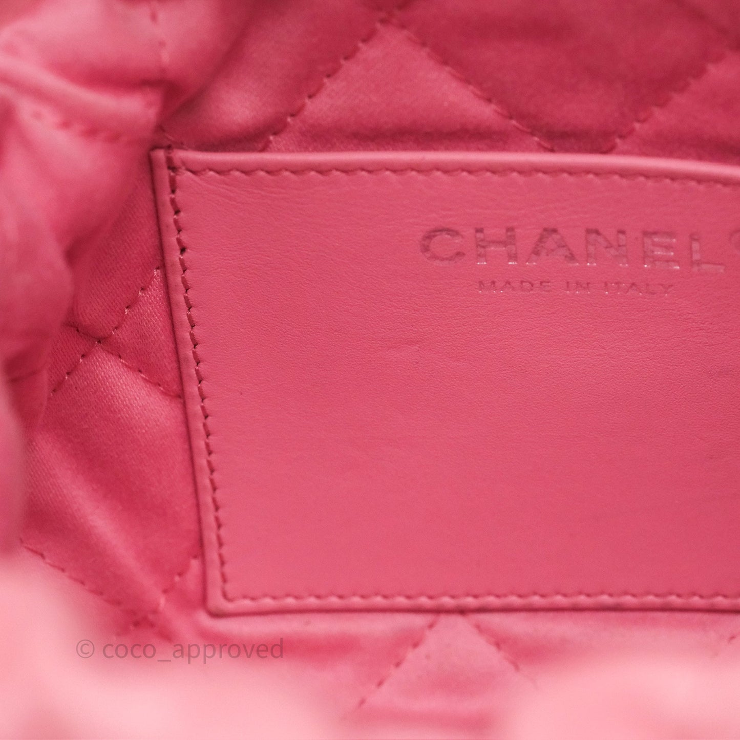 Chanel 22 Mini Bag Pink Shiny Crumpled Calfskin Matte Silver Hardware
