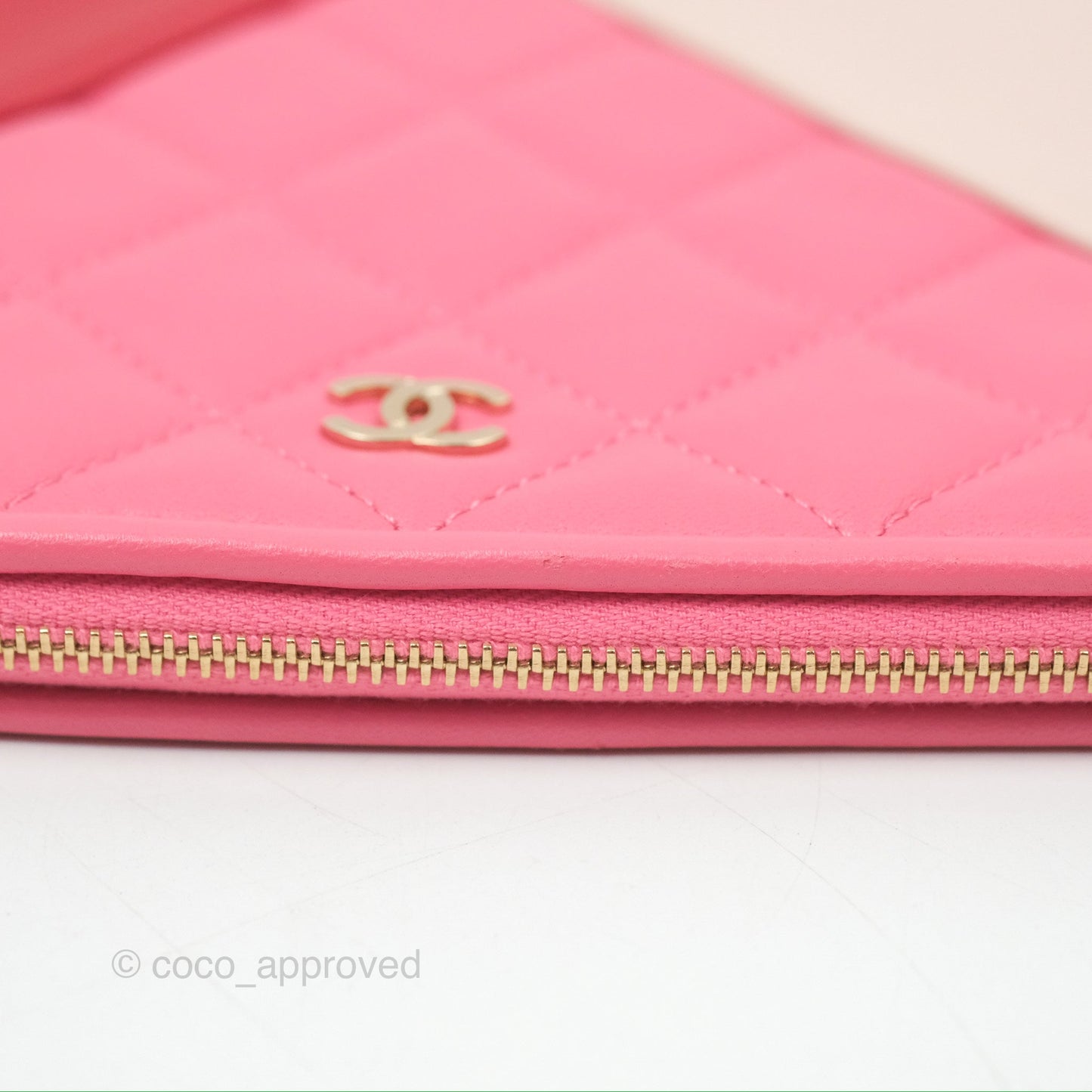 Chanel Cosmetic Case Clutch Patchwork Lambskin Gold Hardware
