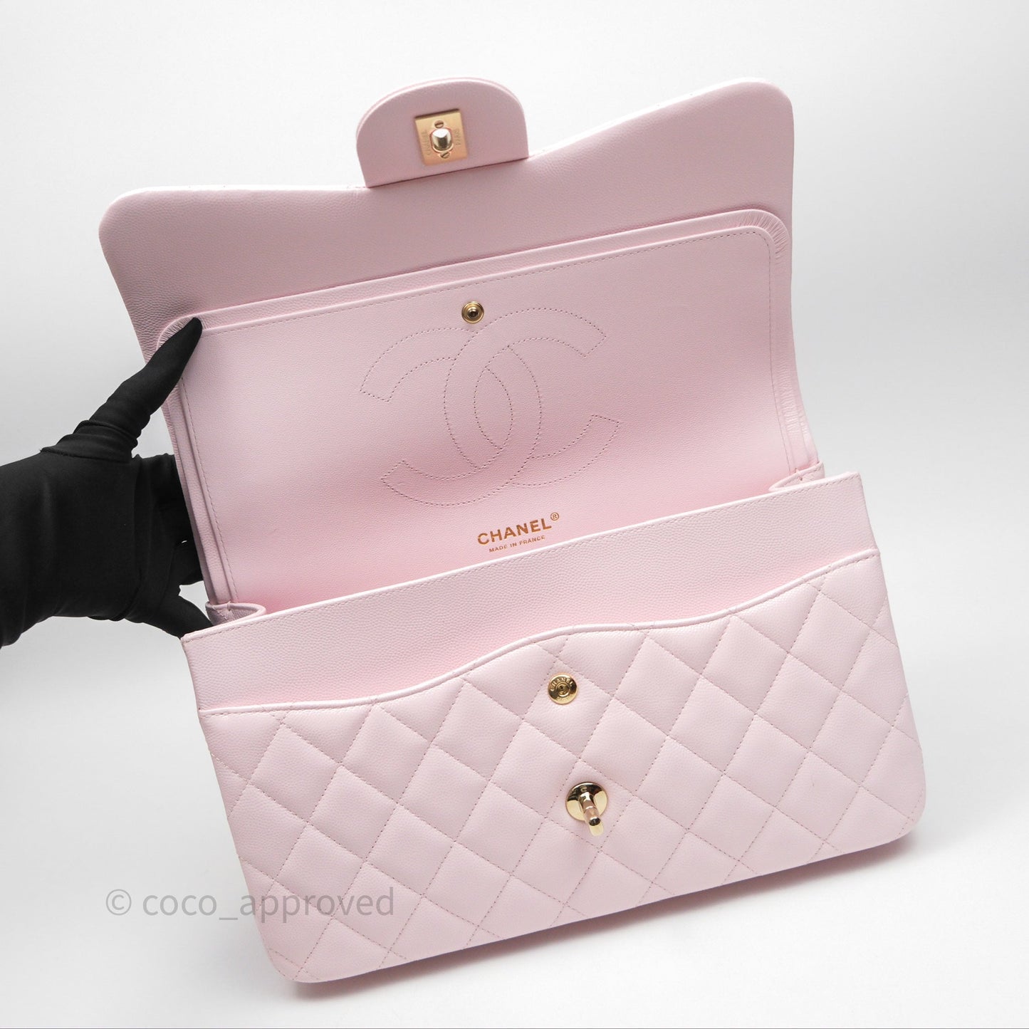 Chanel Jumbo Classic Double Flap Pink Caviar Gold Hardware⁣⁣