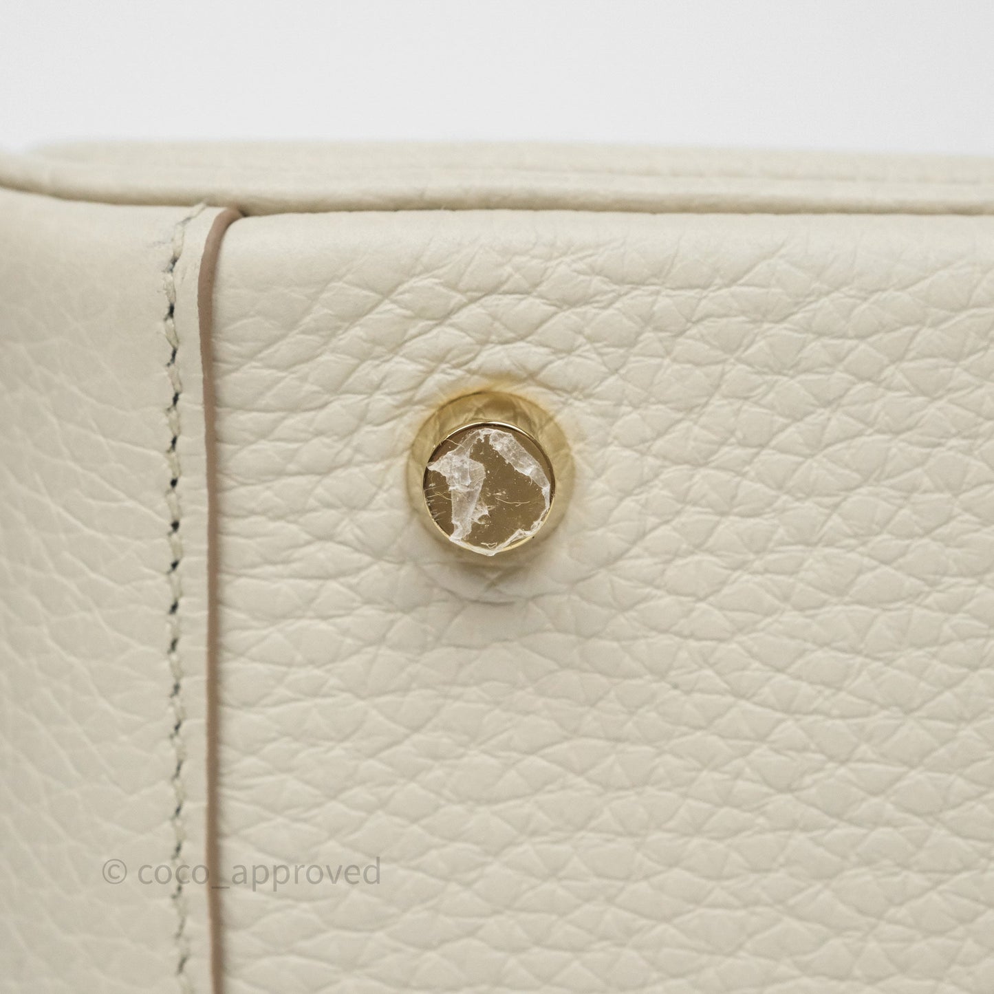 Hermès Lindy 26 Beton 8L Clemence Gold Hardware