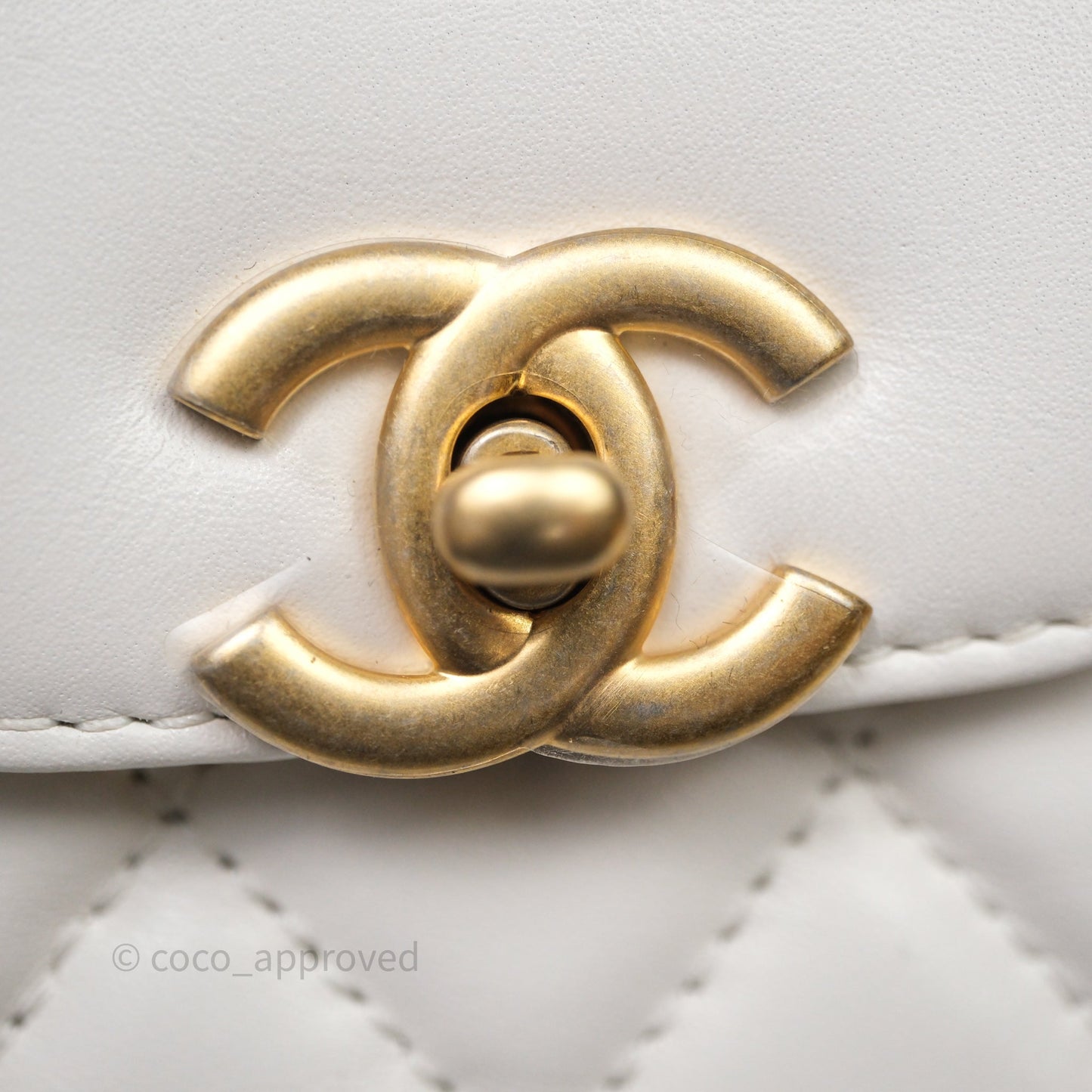 Chanel Kelly Bag Quilted White Lambskin Aged Gold Hardware