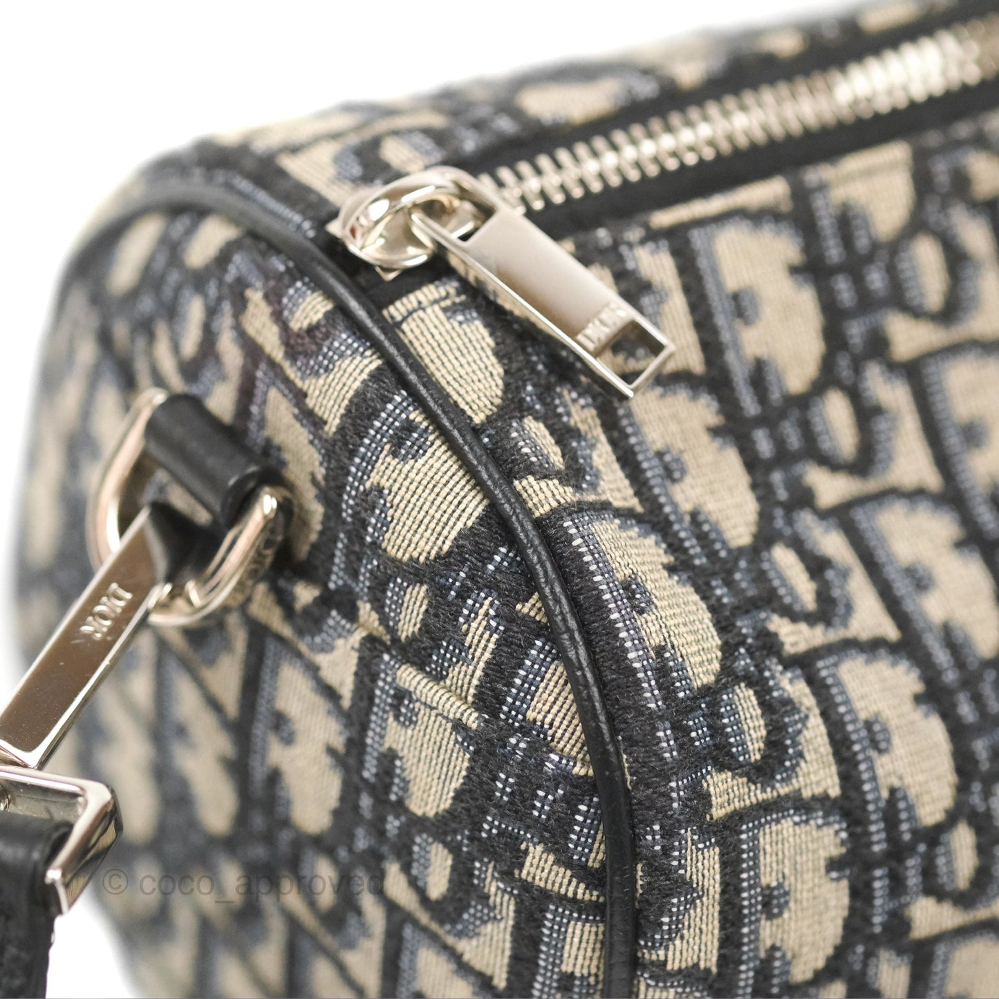 Dior Men's Roller Messenger Bag Oblique Jacquard