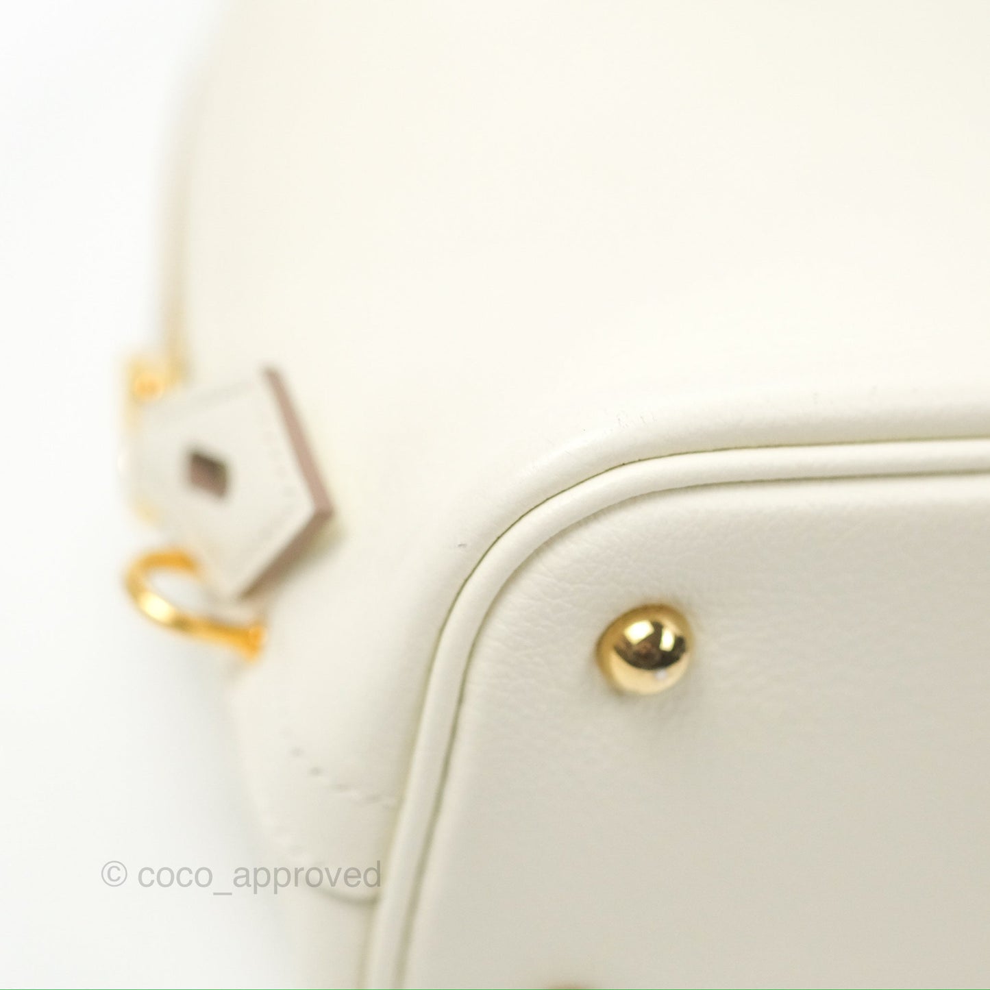 Hermès Bolide 1923 25 Mushroom 0T/Biscuit 48 Evercolor Gold Hardware