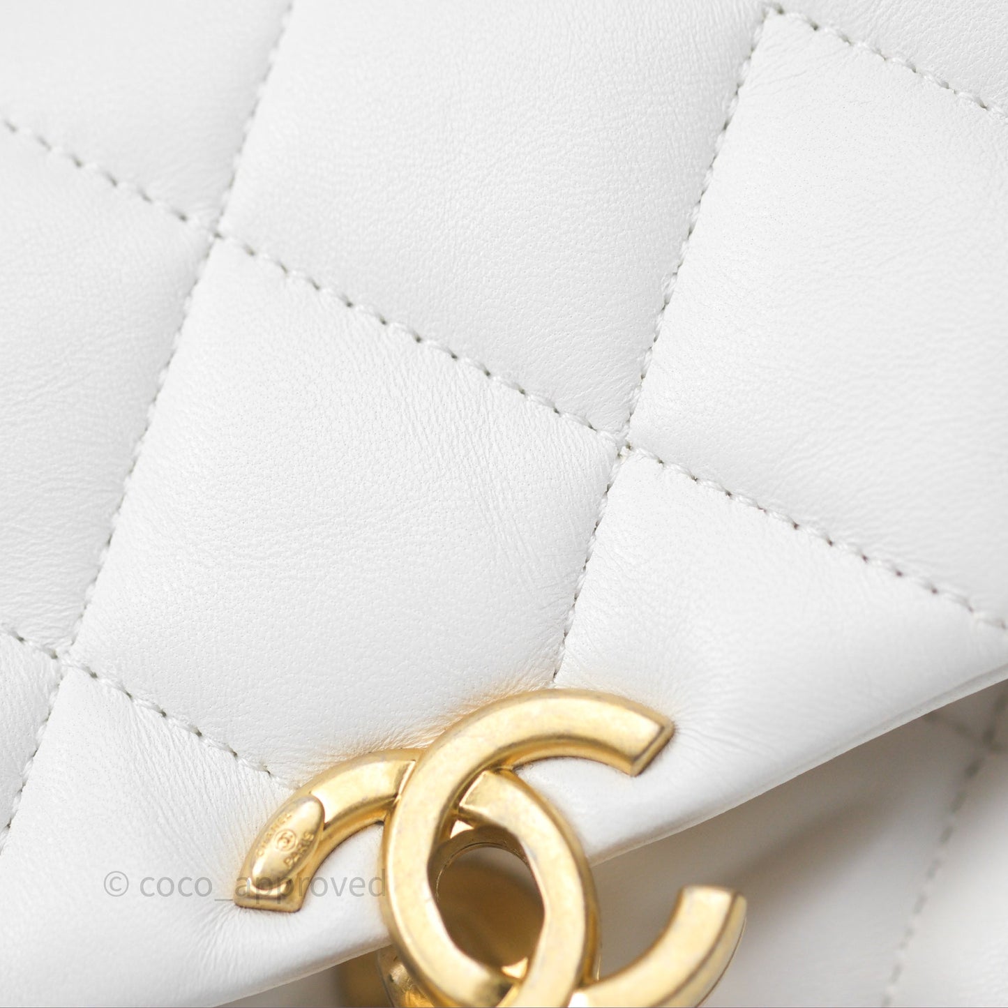 Chanel Small Flap Bag White Lambskin Aged Gold and Lacquered Metal 22S