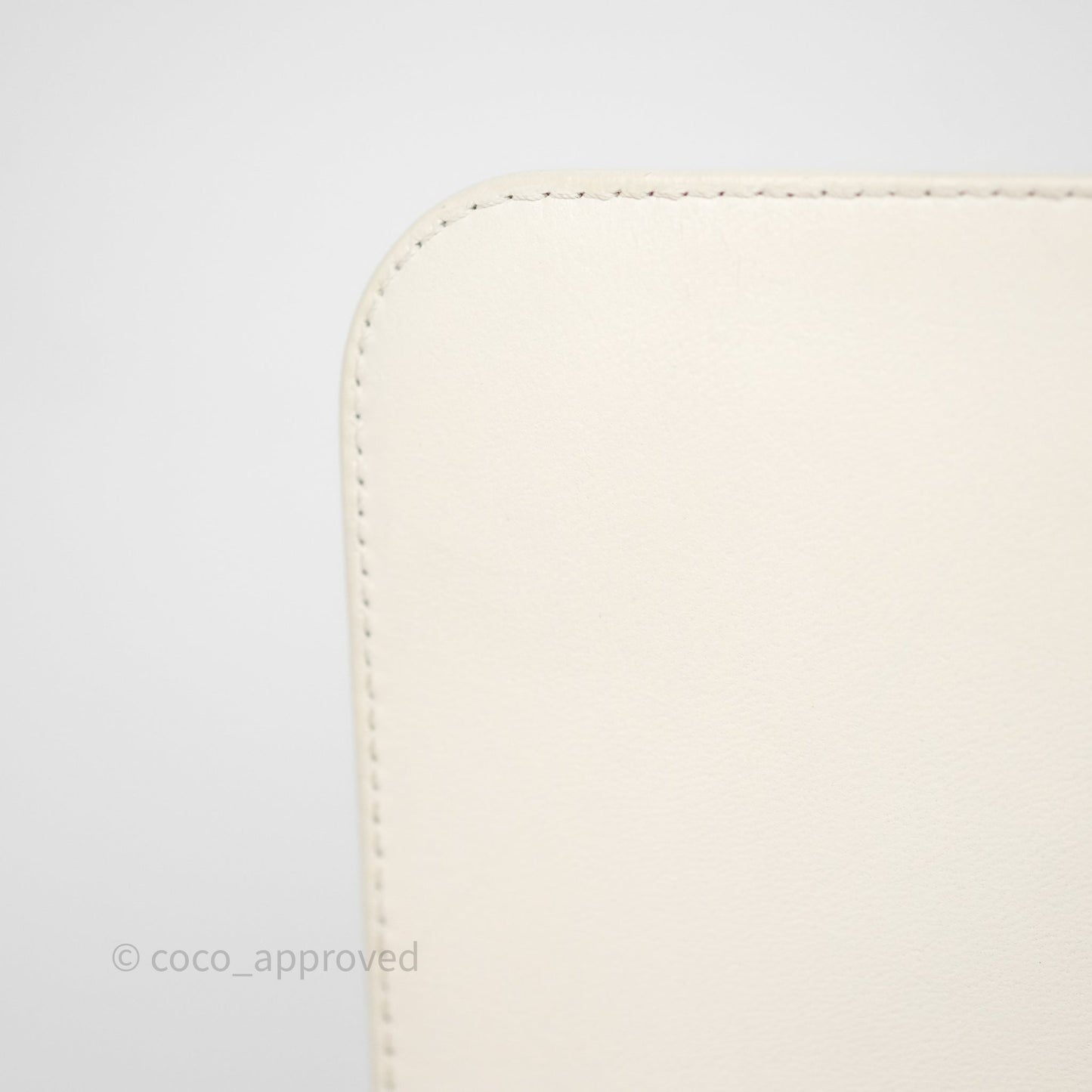 Chanel Quilted Medium CC Filigree Flap White/ Black Caviar