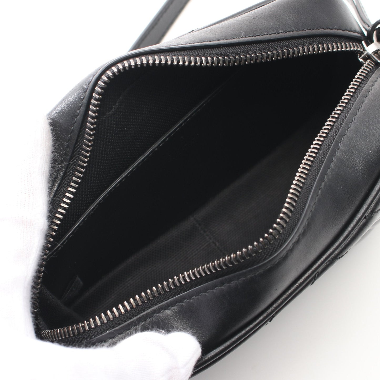 Luxury Gucci Trending 2025 GG Marmont Shoulder bag Leather Black