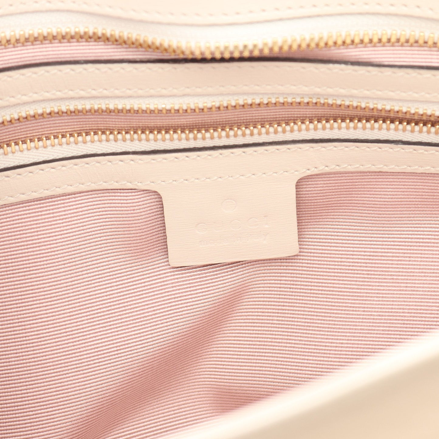 Luxury Gucci Trending 2025 Ally GG Marmont Handbag Leather Off white