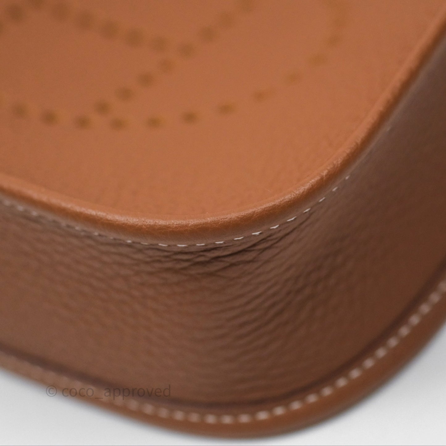 Hermès Mini Evelyne 16 Amazone Gold 37 Clemence Gold Hardware