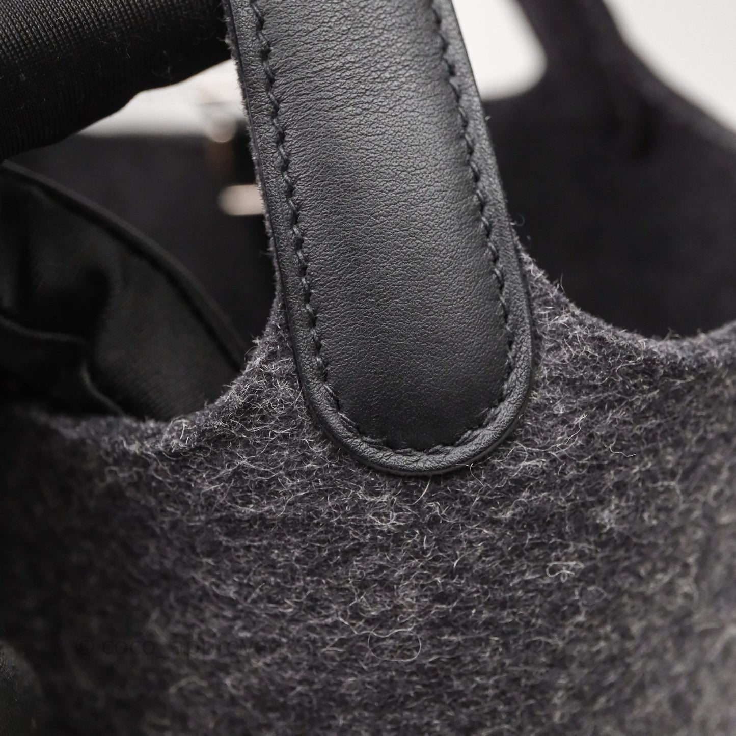 Hermès Picotin 18 Graphite 88/ Noir 89 Wool Swift Palladium Hardware