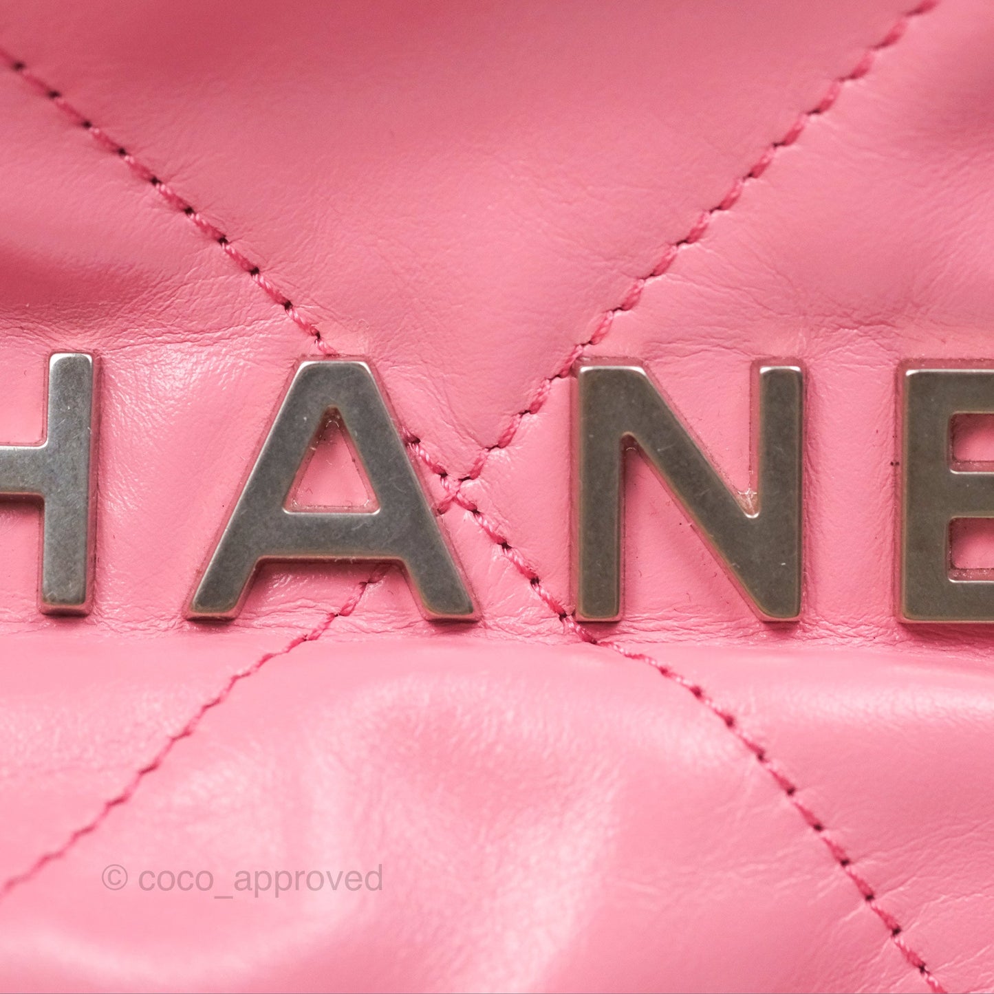 Chanel 22 Mini Bag Pink Crumpled Calfskin Aged Silver Hardware