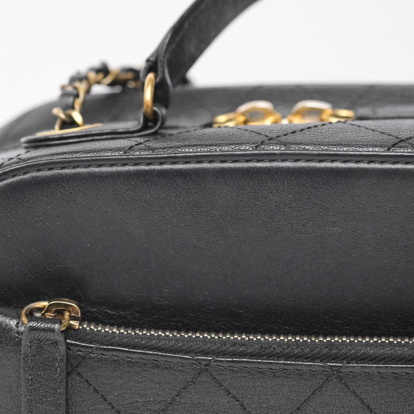 Chanel Coco Curve Vanity Black Calfskin & Goatskin Antique Gold Hardware