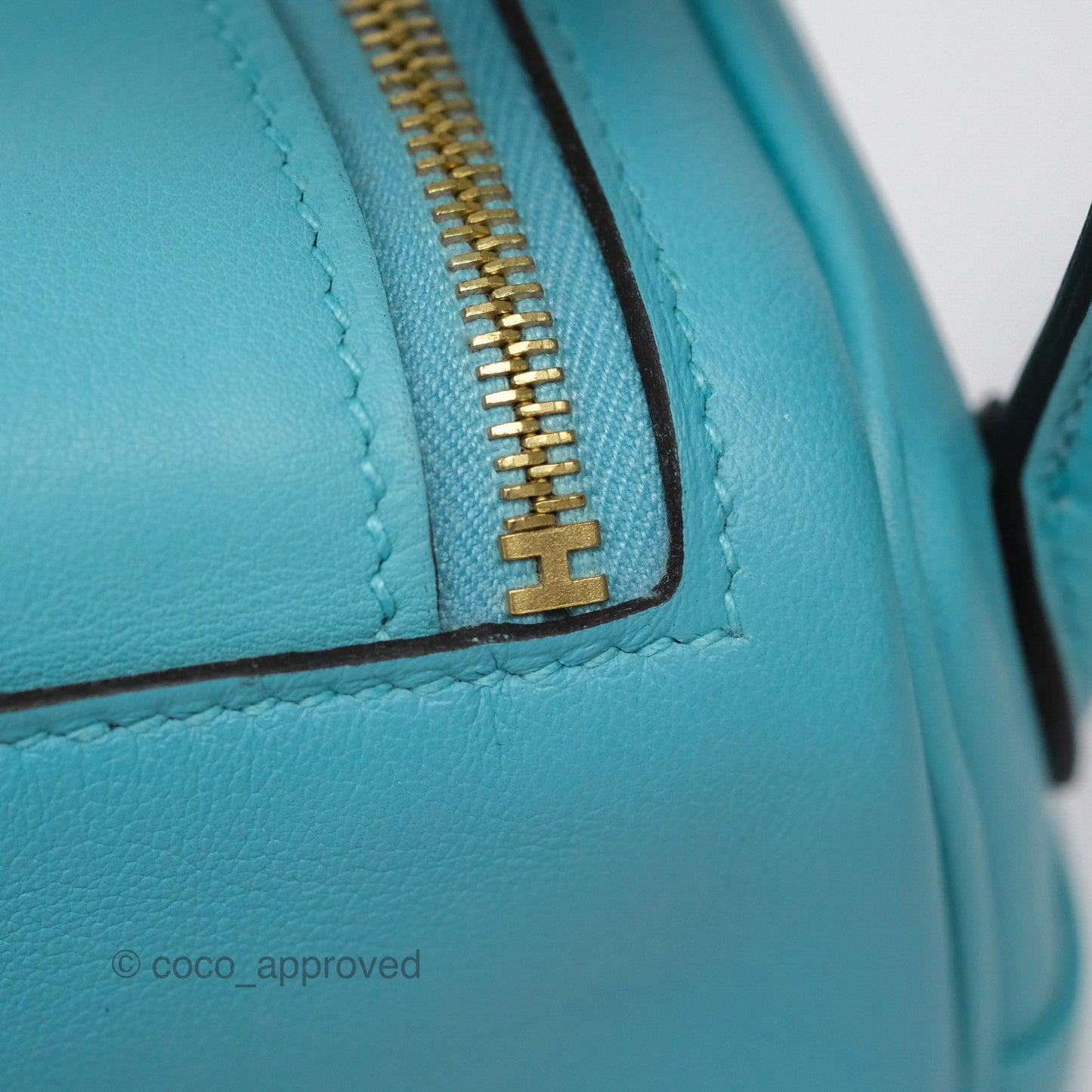 Hermès Mini Lindy 20 Bleu Atoll 3P Swift Gold Hardware