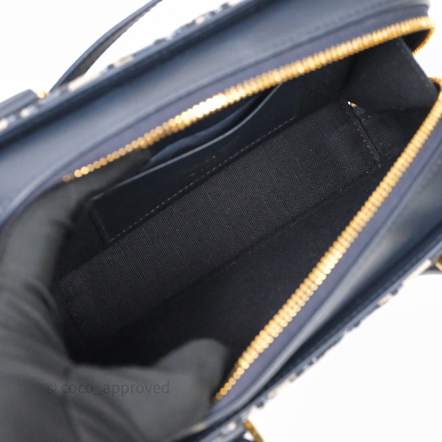 Christian Dior 30 Montaigne Doctor Mini Bag