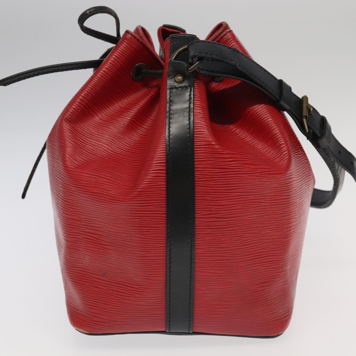 LOUIS VUITTON Epi Petit Noe Shoulder Bag By color Black Red M44172 LV 96817